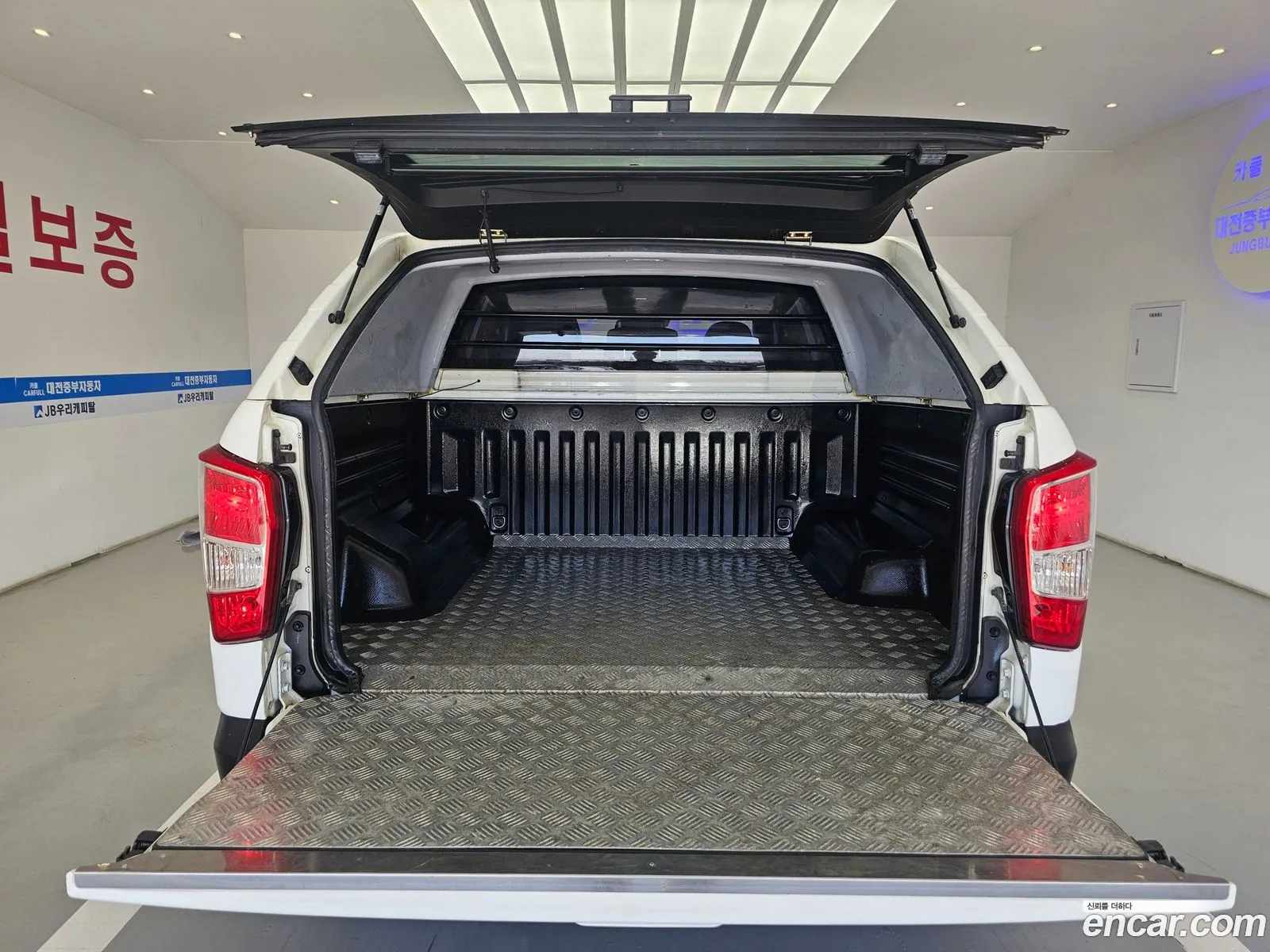 KG Mobility (SsangYong) Rexton Sports 2019 — 18