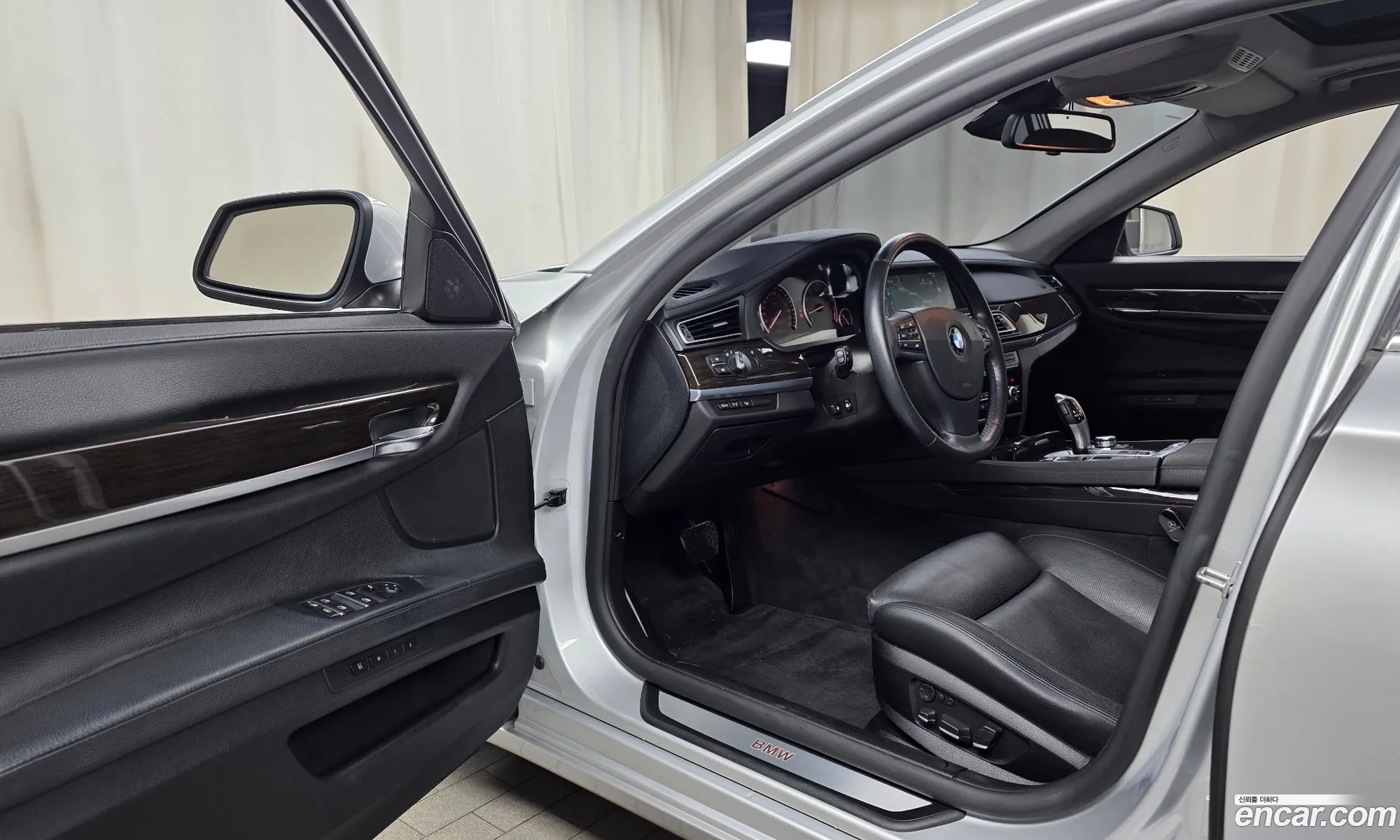 BMW 7 Series 2012 WBAKB8109CC347438 — 2