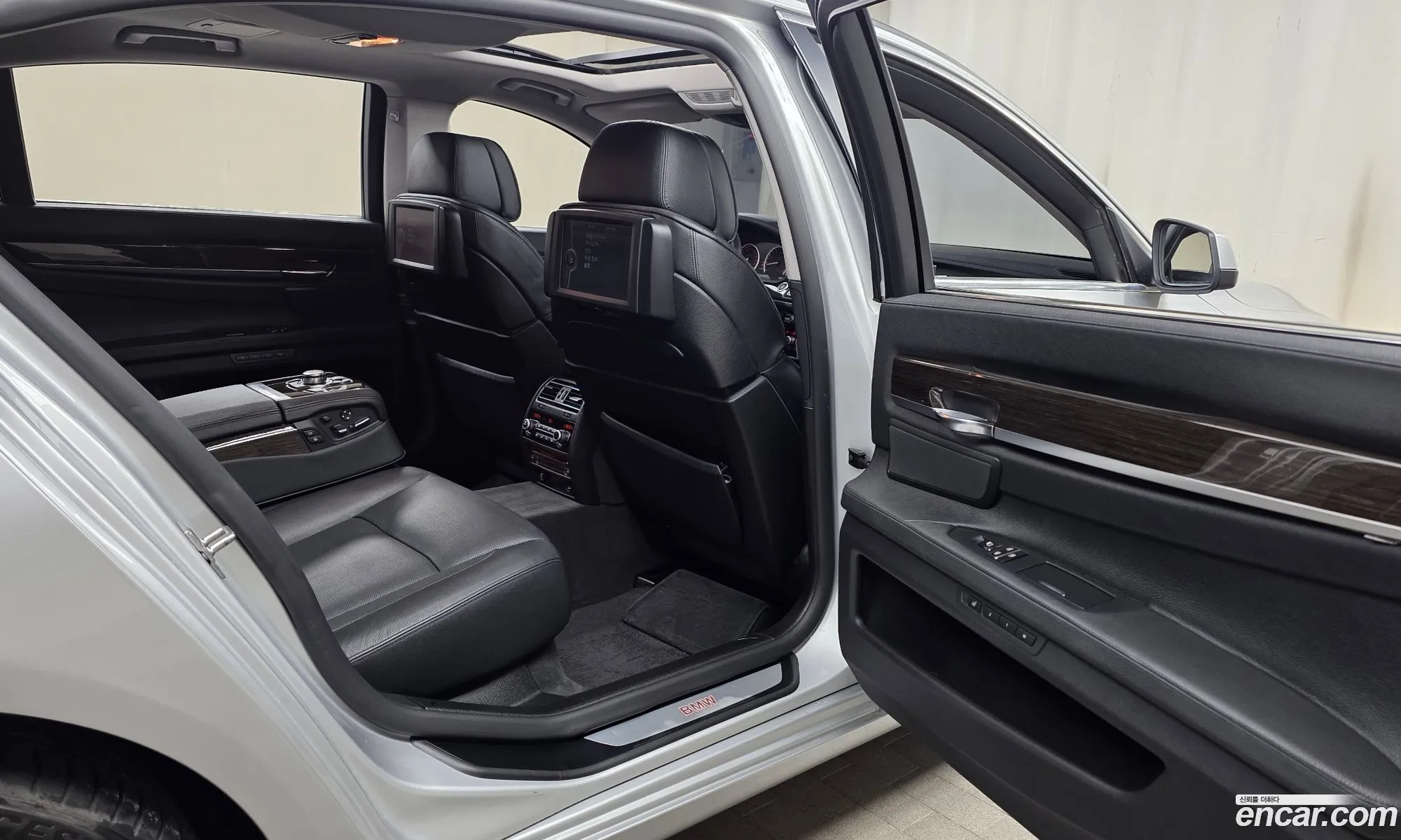 BMW 7 Series 2012 WBAKB8109CC347438 — 15