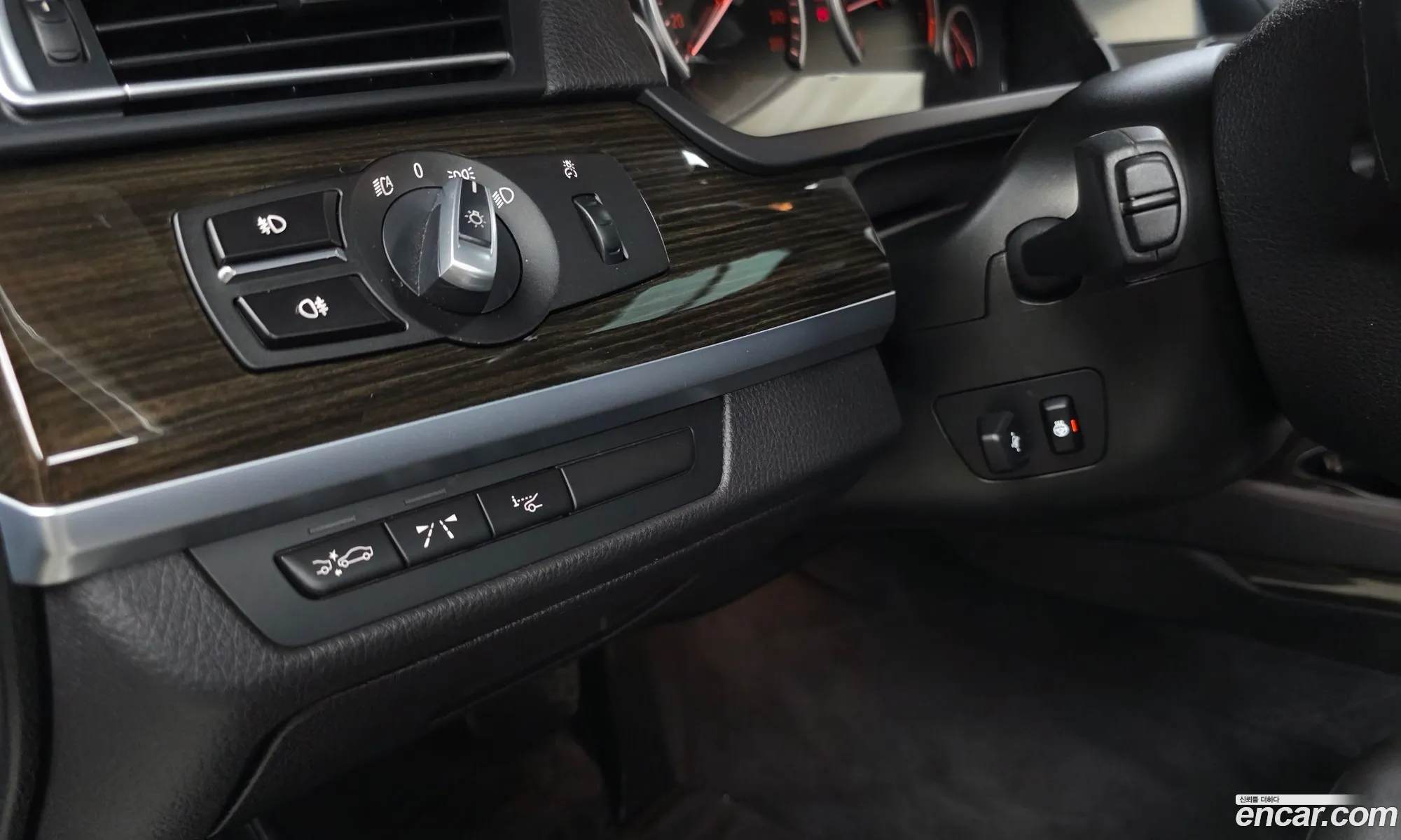 BMW 7 Series 2012 WBAKB8109CC347438 — 4