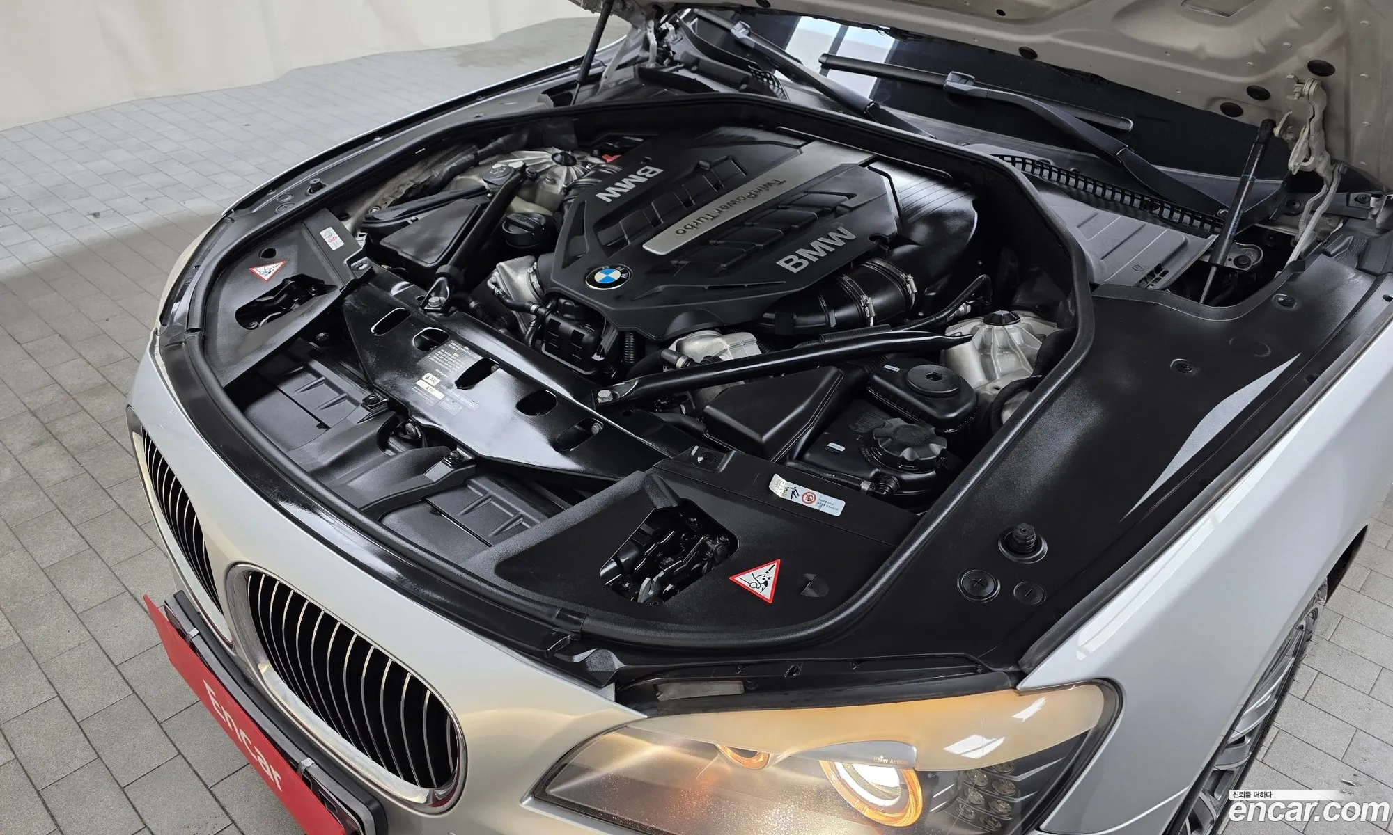 BMW 7 Series 2012 WBAKB8109CC347438 — 5
