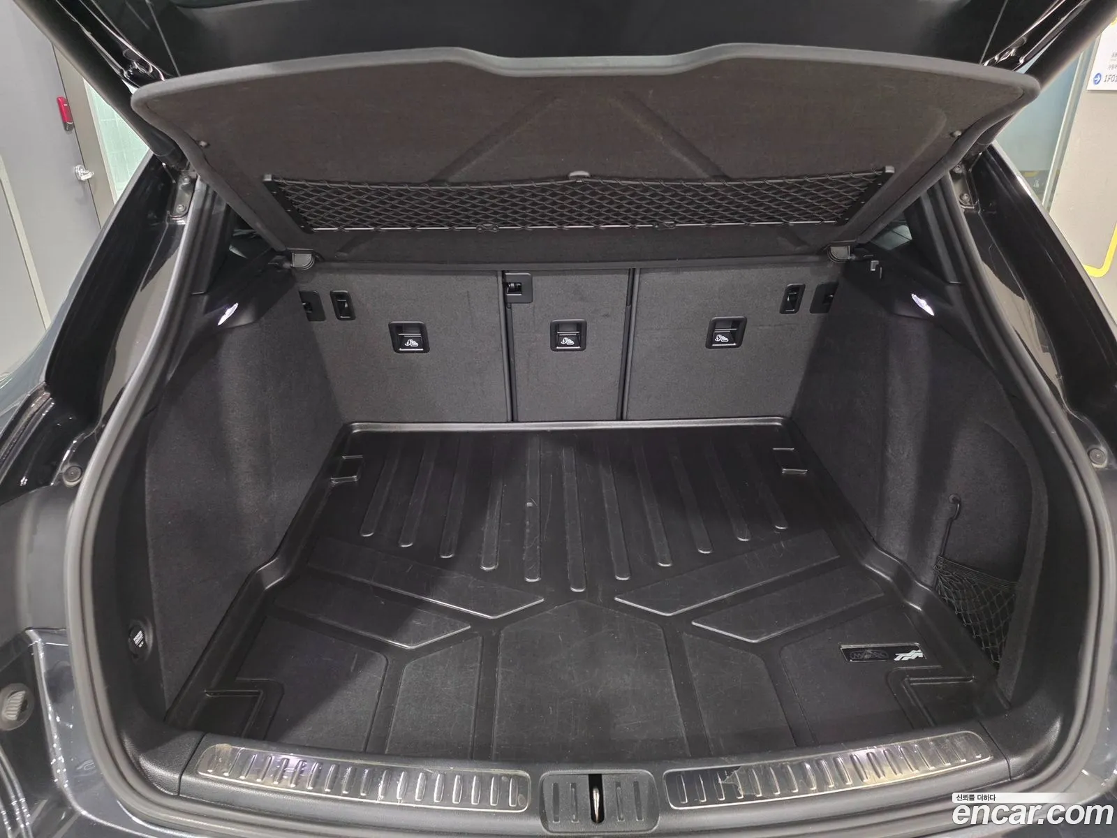 Porsche Macan 2018 — 18