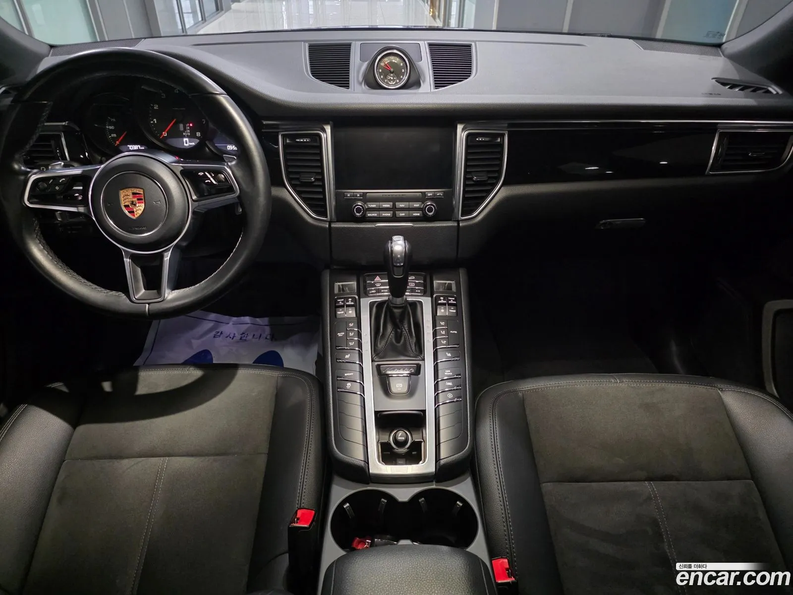 Porsche Macan 2018 — 10