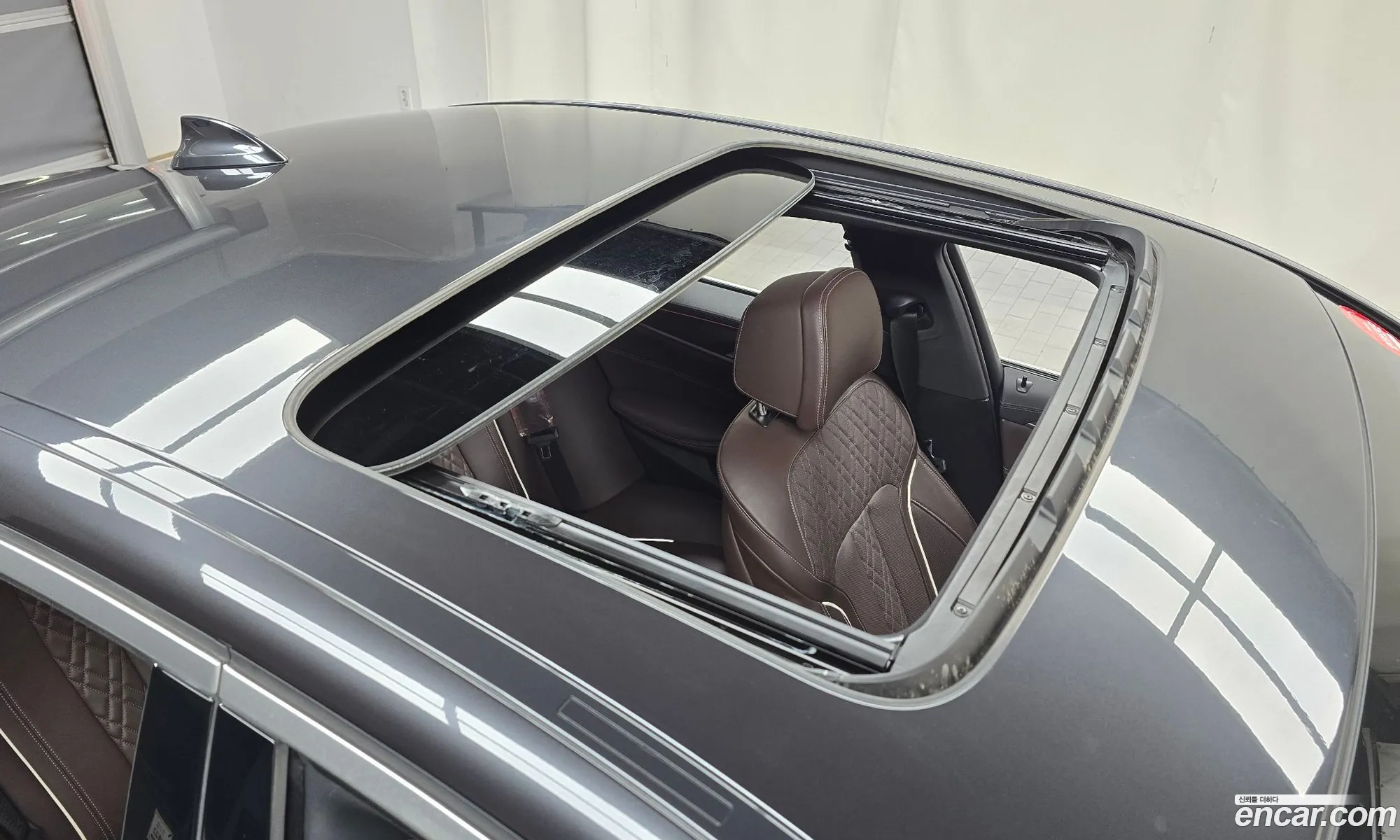 BMW 5 Series 2020 — 8