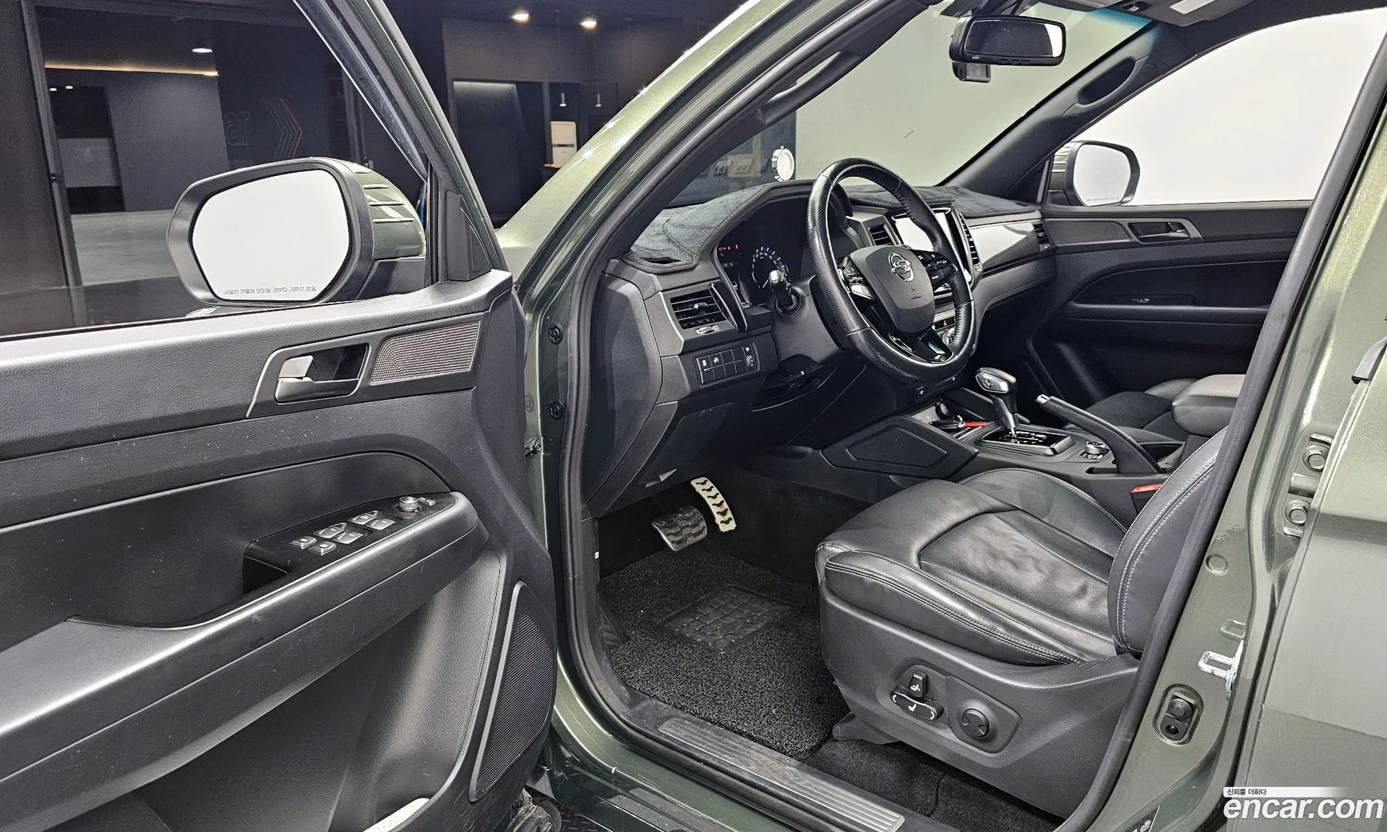 KG Mobility (SsangYong) Rexton Sports Khan 2021 — 19