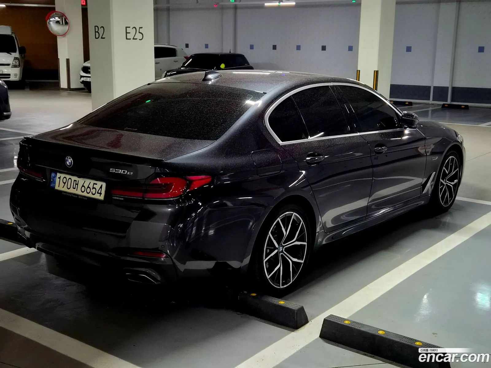 BMW 5 Series 2022 — 9