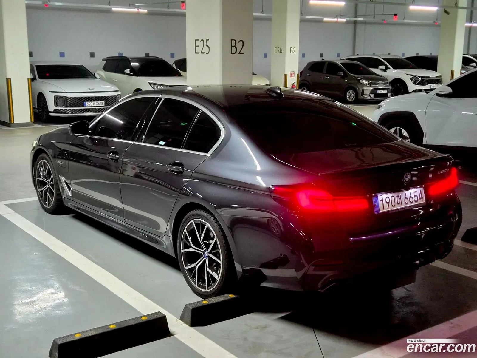 BMW 5 Series 2022 — 3