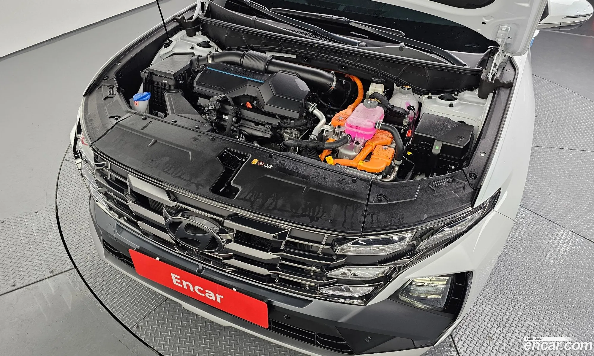 Hyundai Tucson Hybrid 2025 — 12
