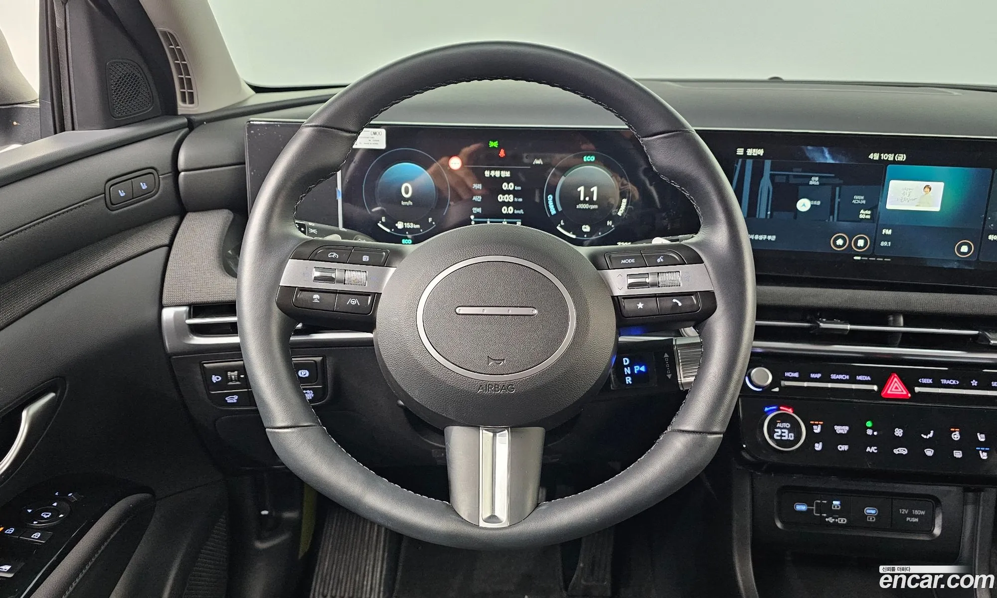 Hyundai Tucson Hybrid 2025 — 4