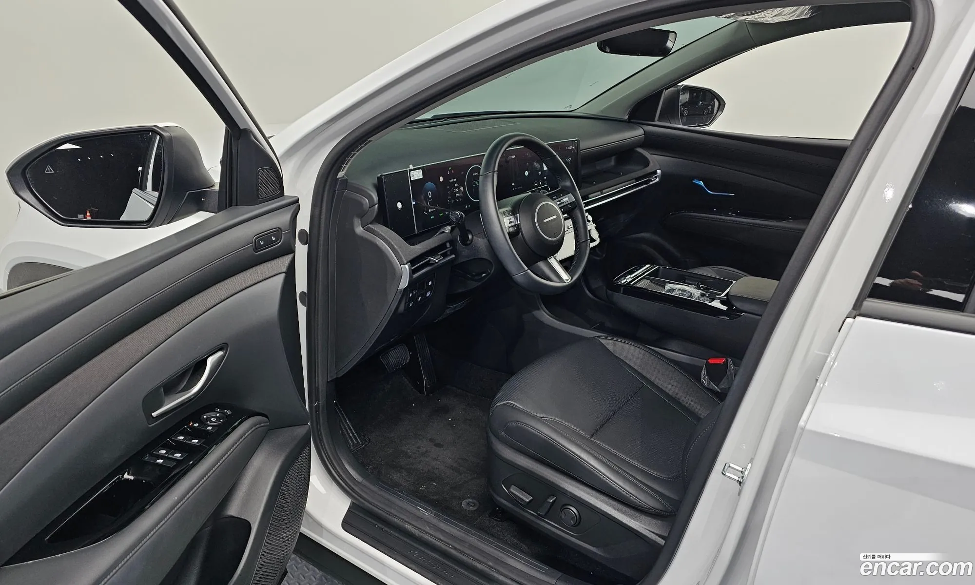 Hyundai Tucson Hybrid 2025 — 6