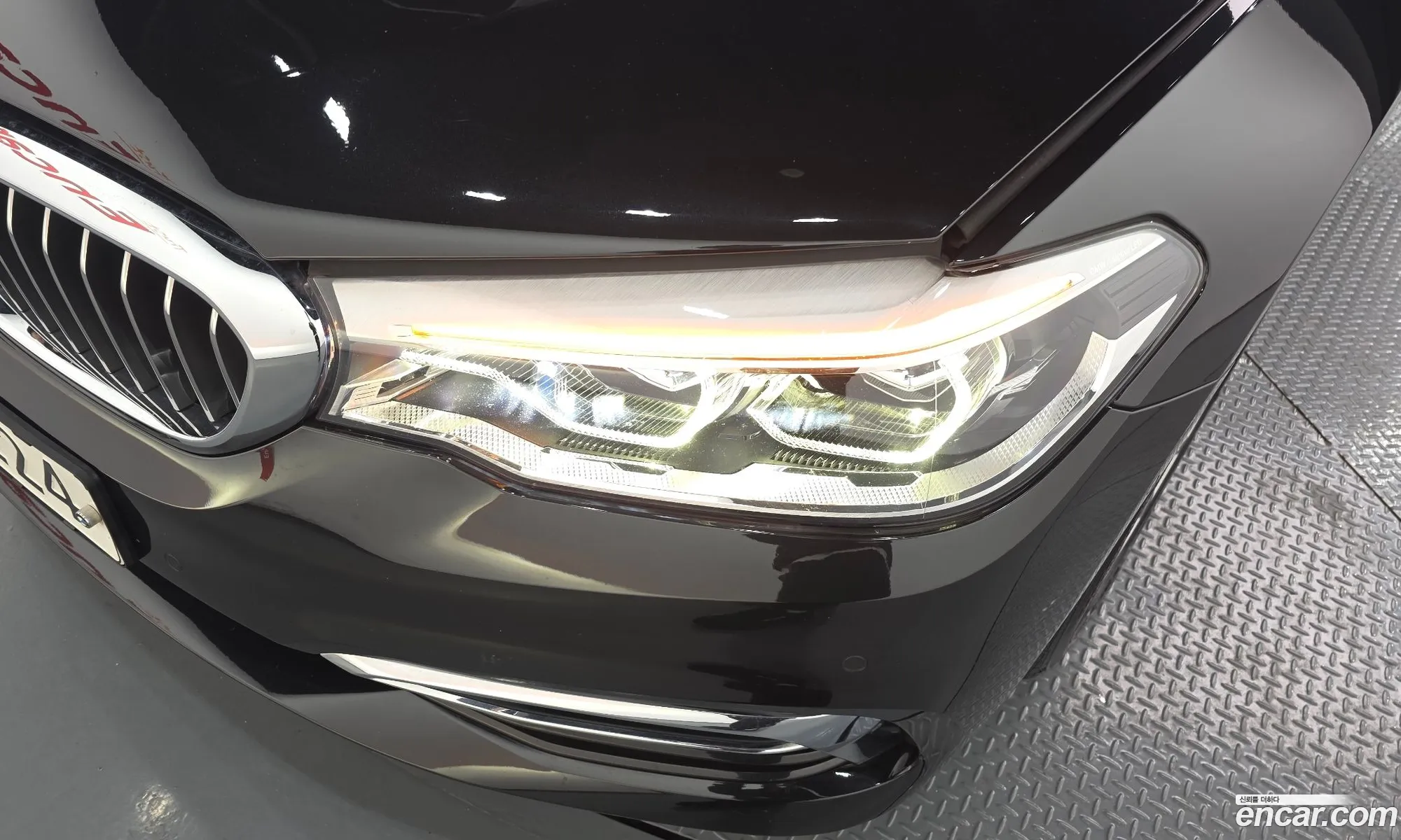 BMW 5 Series 2018 — 30