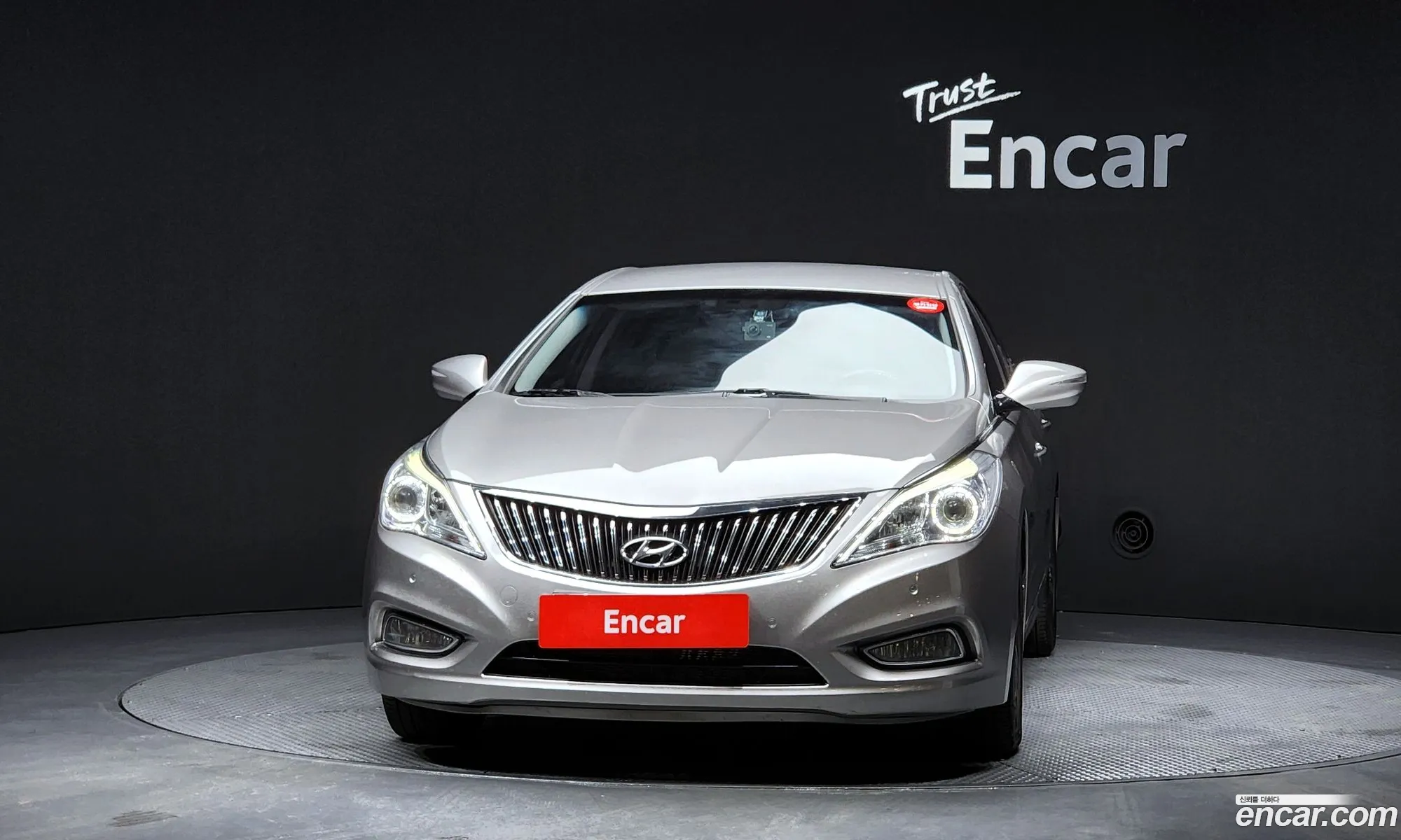 Hyundai Grandeur HG 2013 — 4