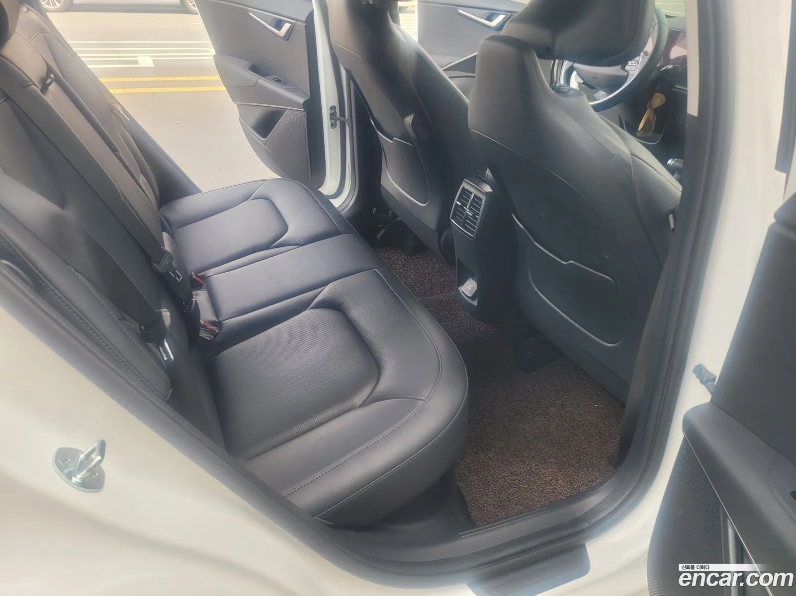 Kia Niro 2022 — 19