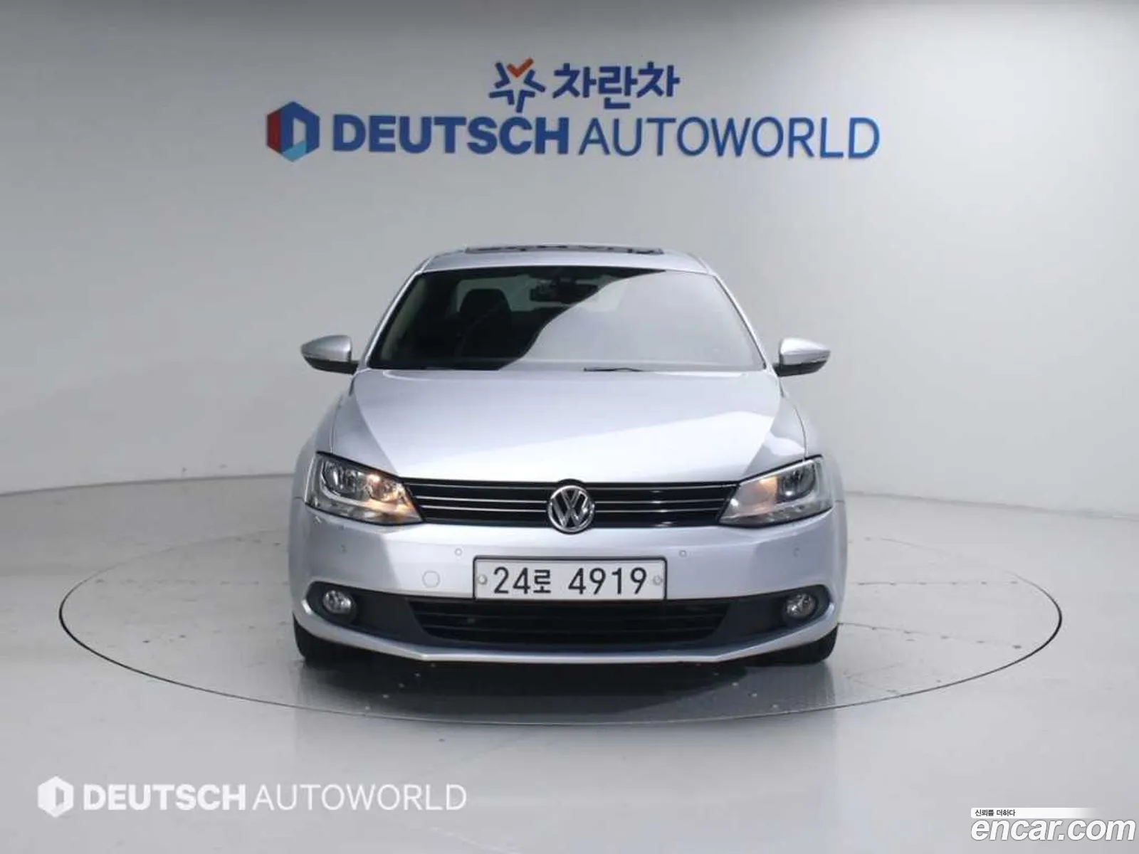 Volkswagen Jetta 2011 — 16