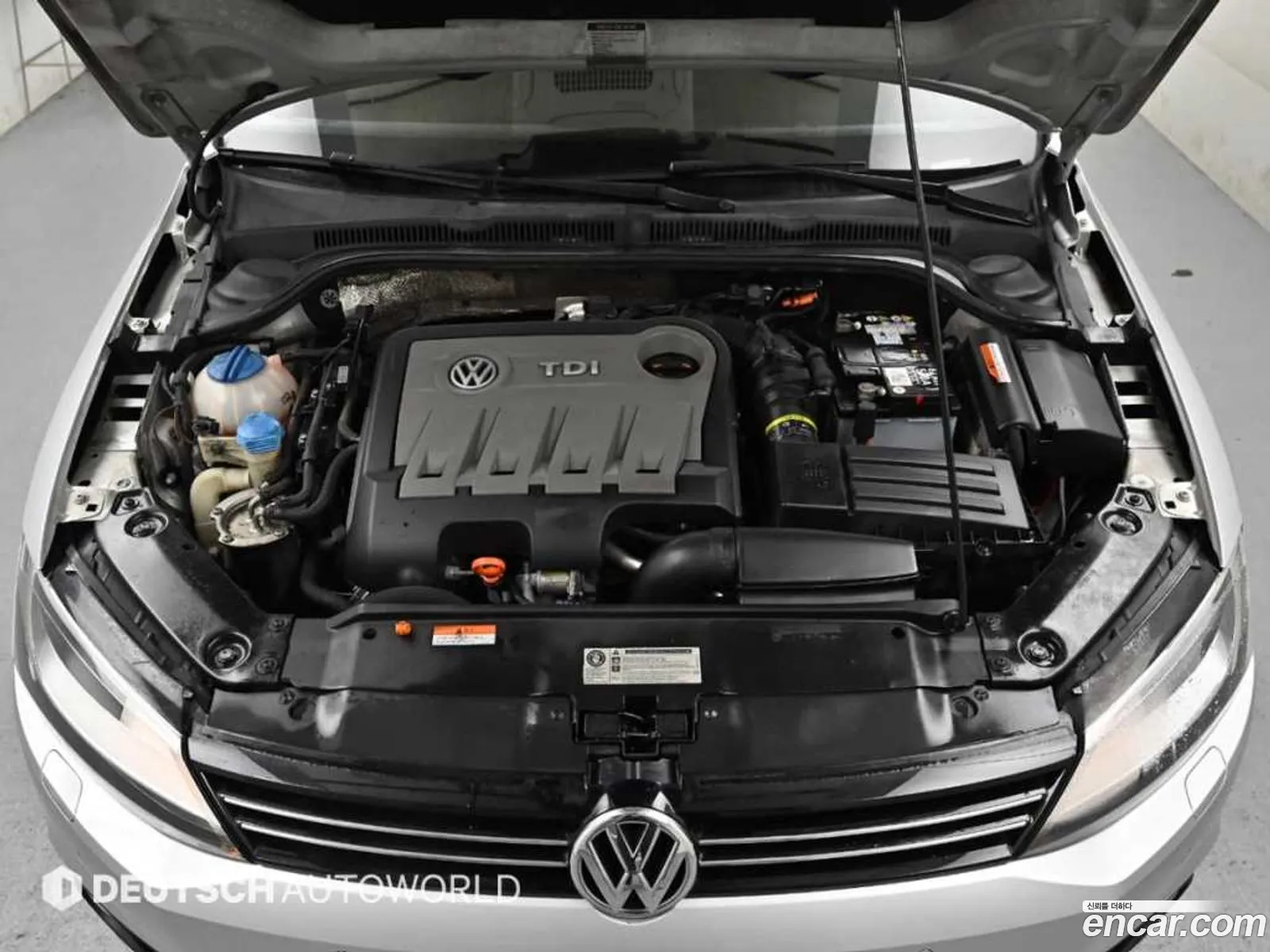 Volkswagen Jetta 2011 — 3