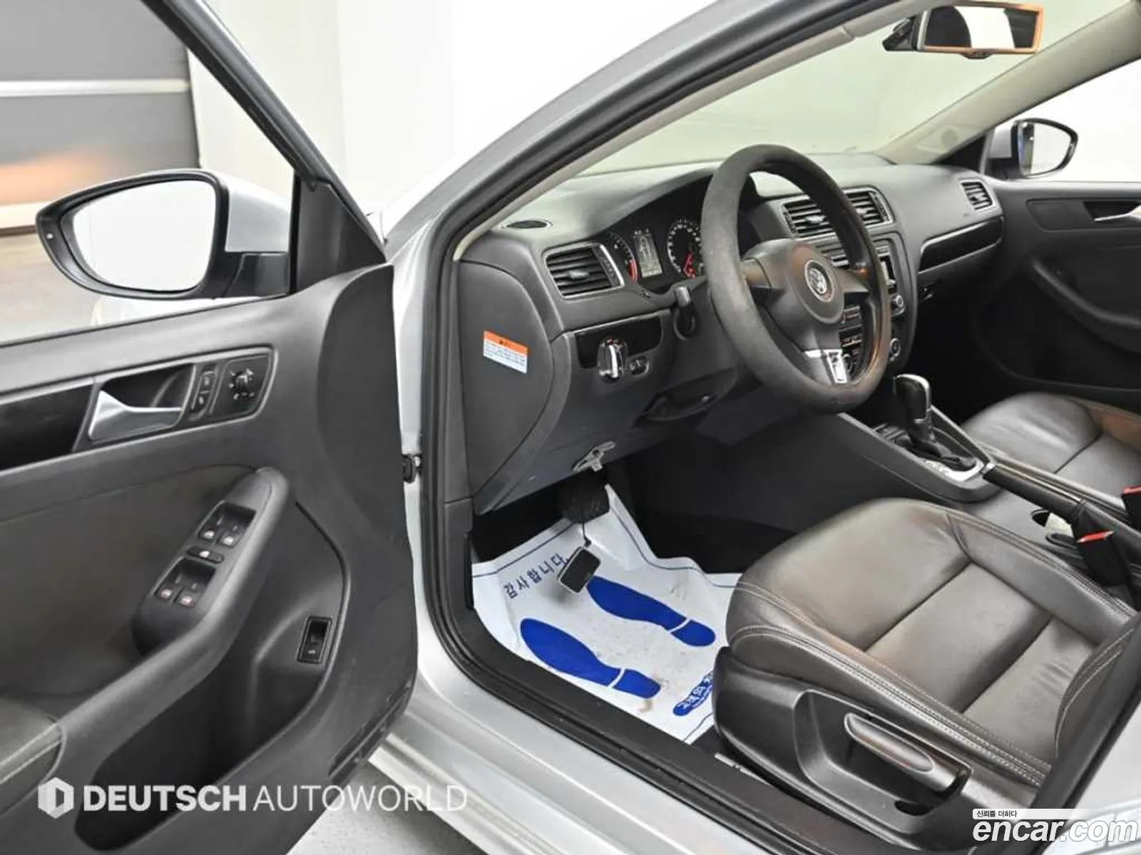Volkswagen Jetta 2011 — 4
