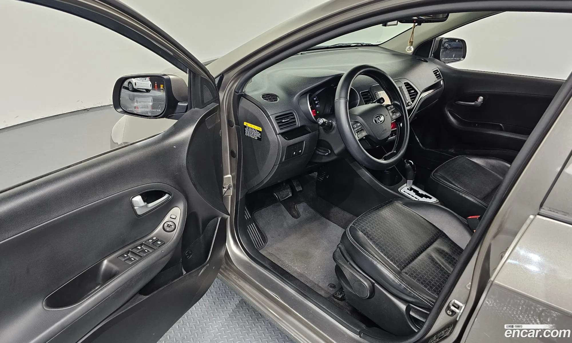 Kia Morning 2016 — 13