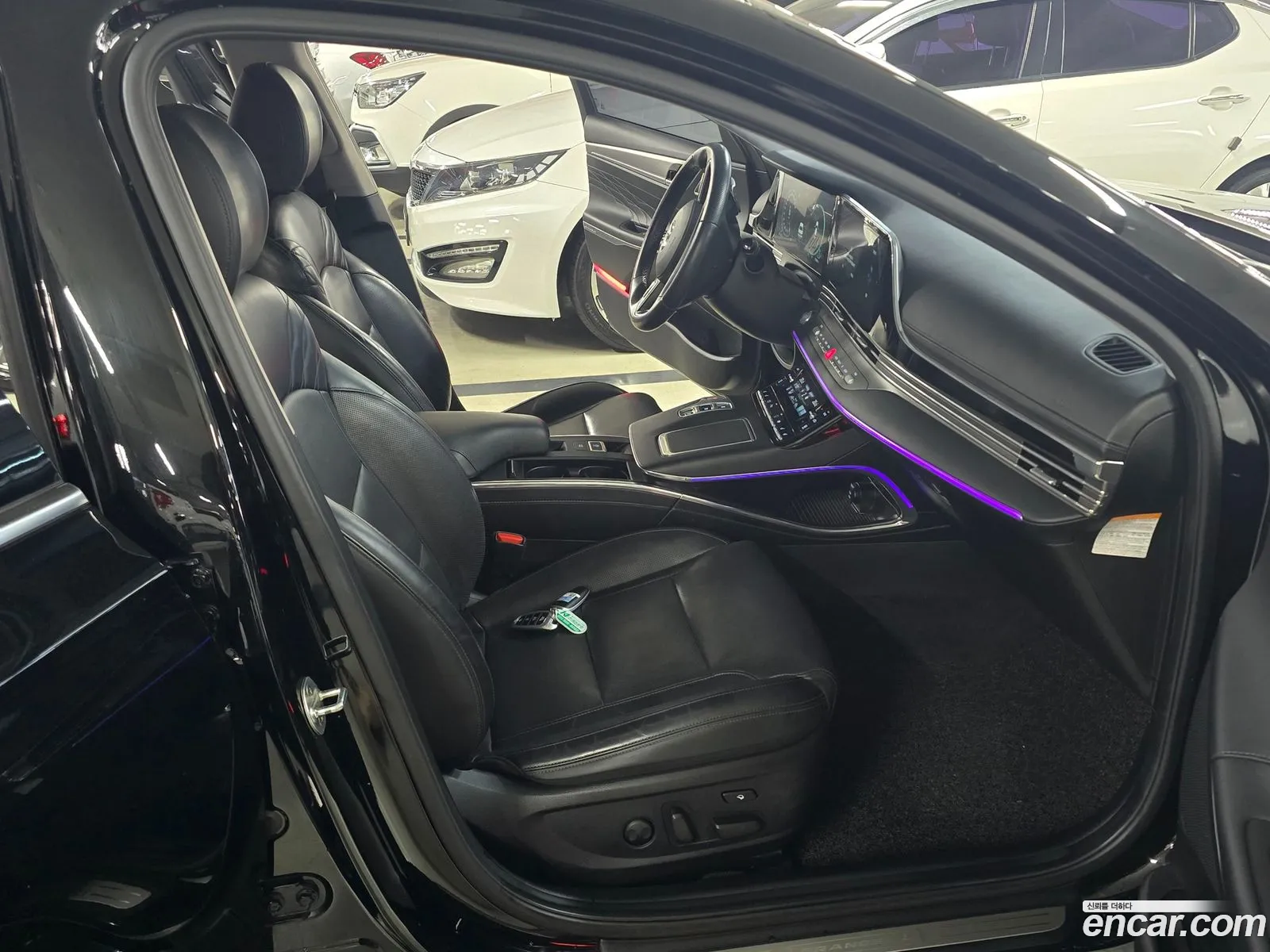 Hyundai Grandeur IG Hybrid 2019 — 13