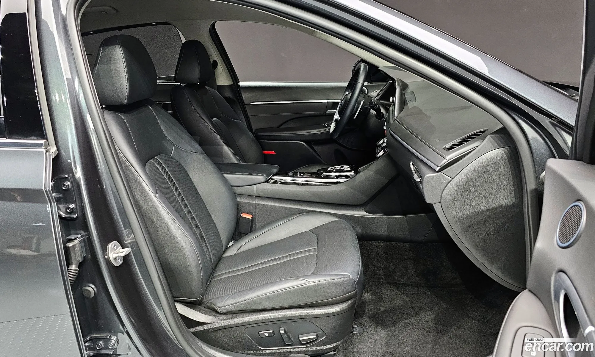 Hyundai Sonata 2023 — 8