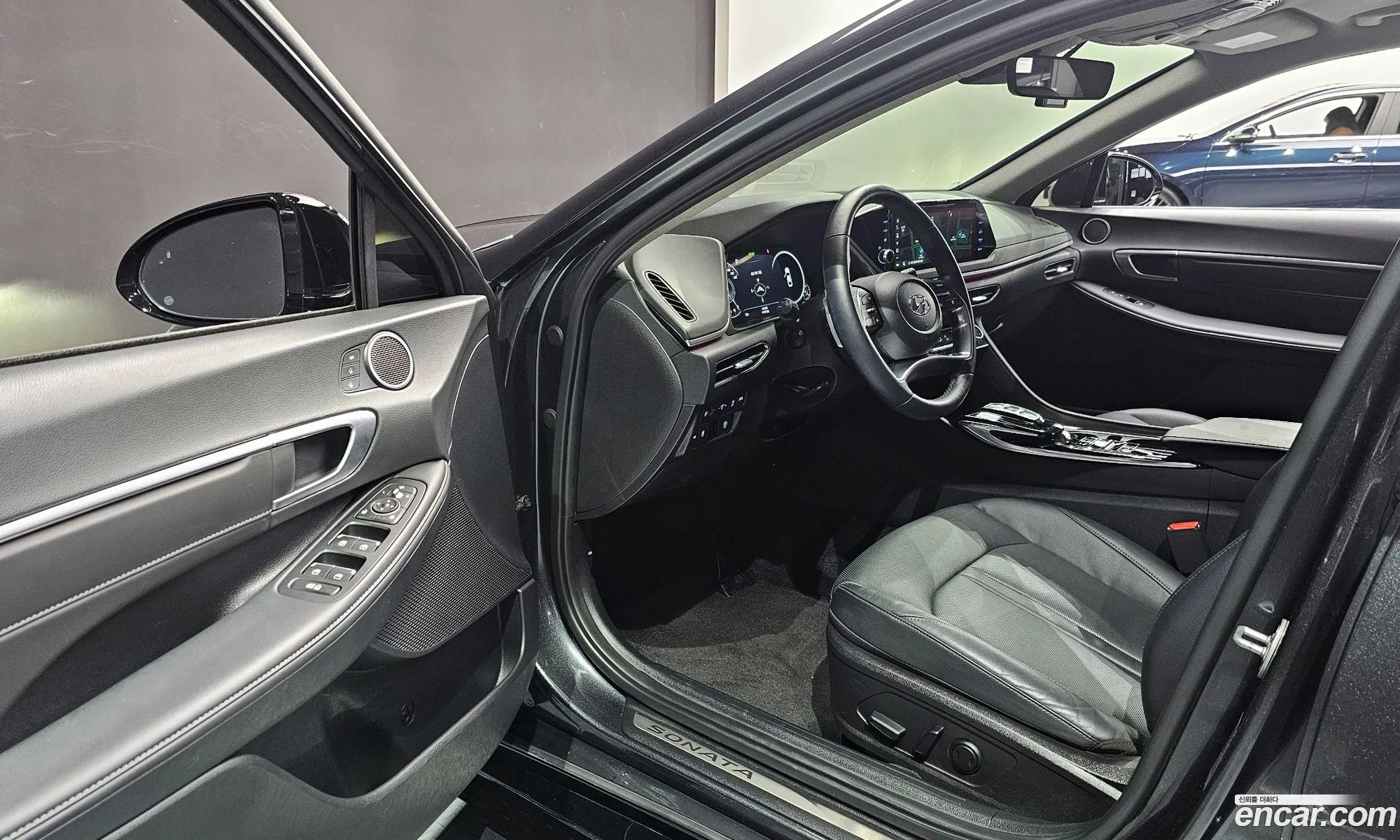 Hyundai Sonata 2023 — 16