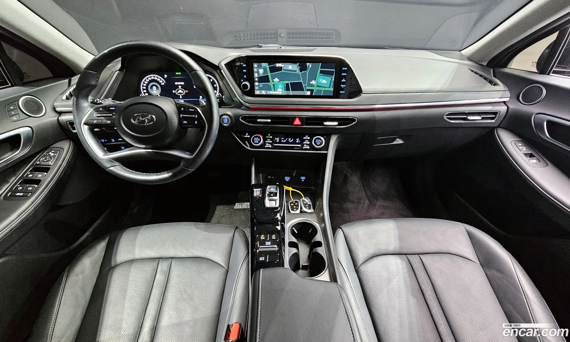 Hyundai Sonata 2023 — 4