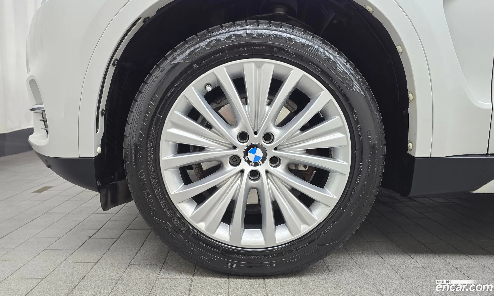 BMW X5 2015 WBAKS4108G0H75021 — 8