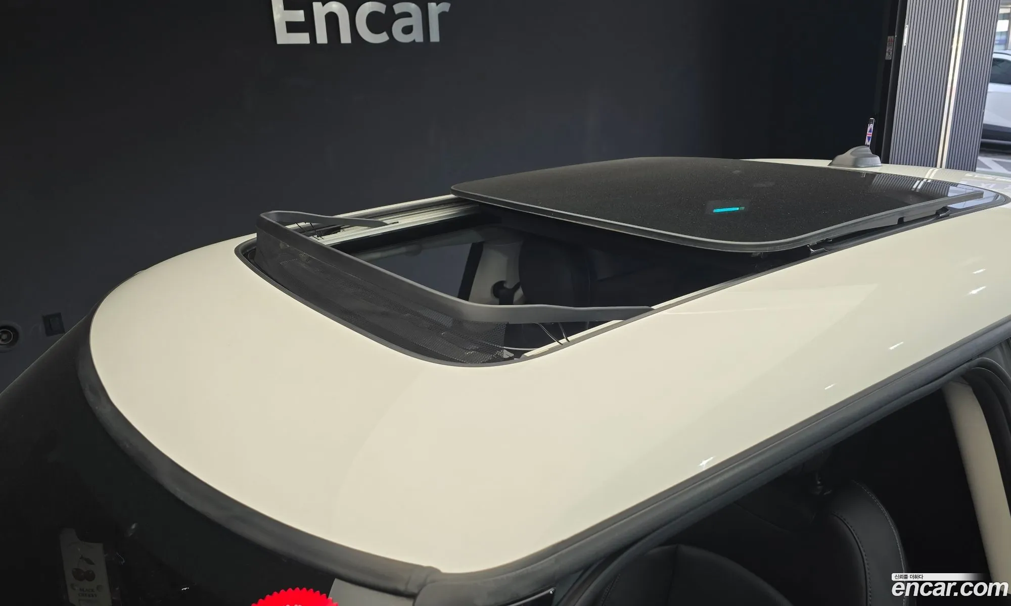 Mini Cooper 2020 — 16