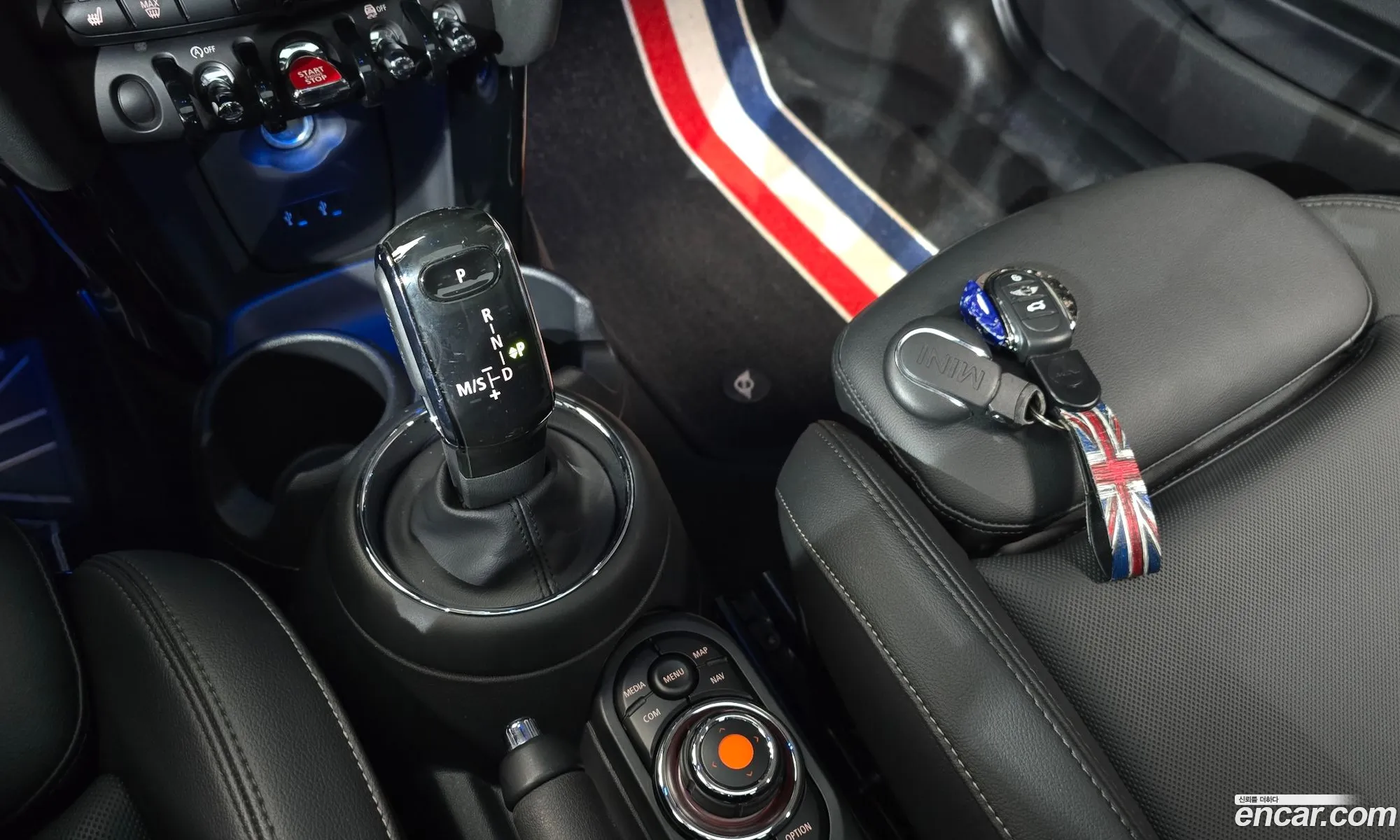 Mini Cooper 2020 — 3