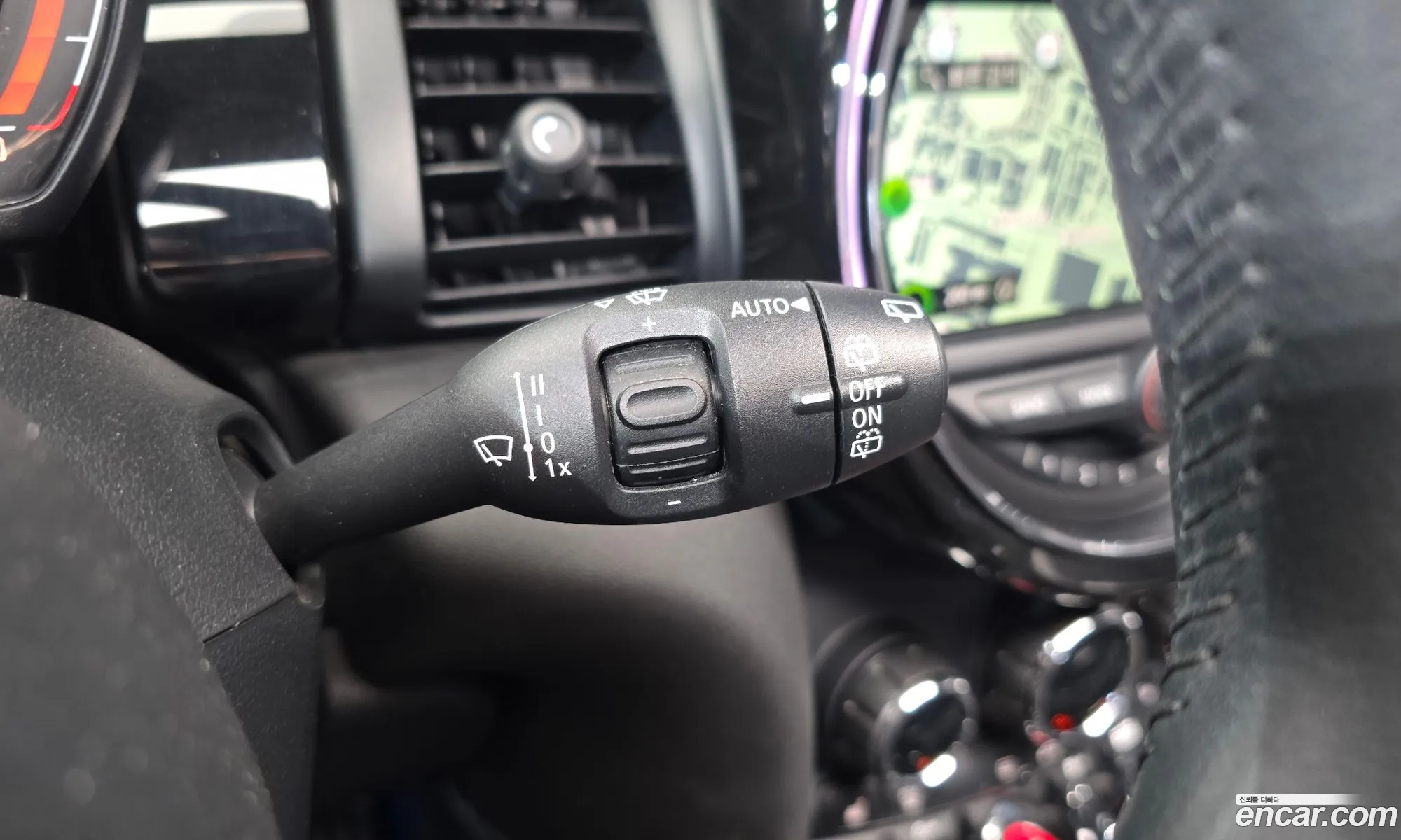 Mini Cooper 2020 — 17