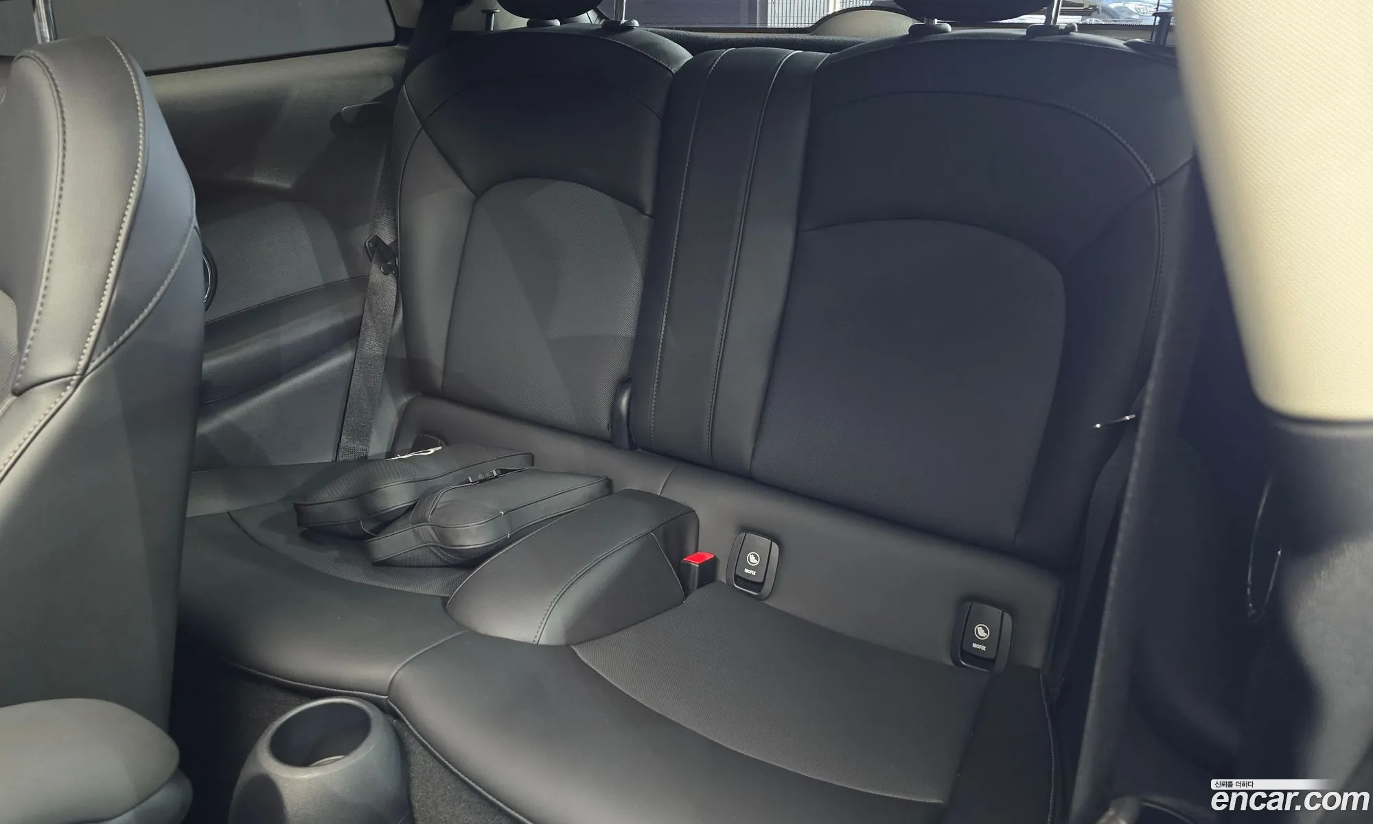 Mini Cooper 2020 — 26