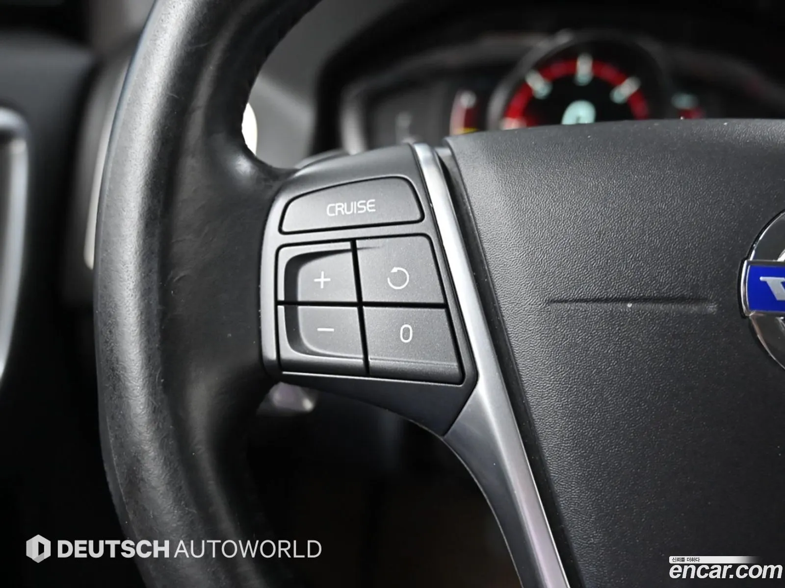 Volvo XC60 2015 — 5
