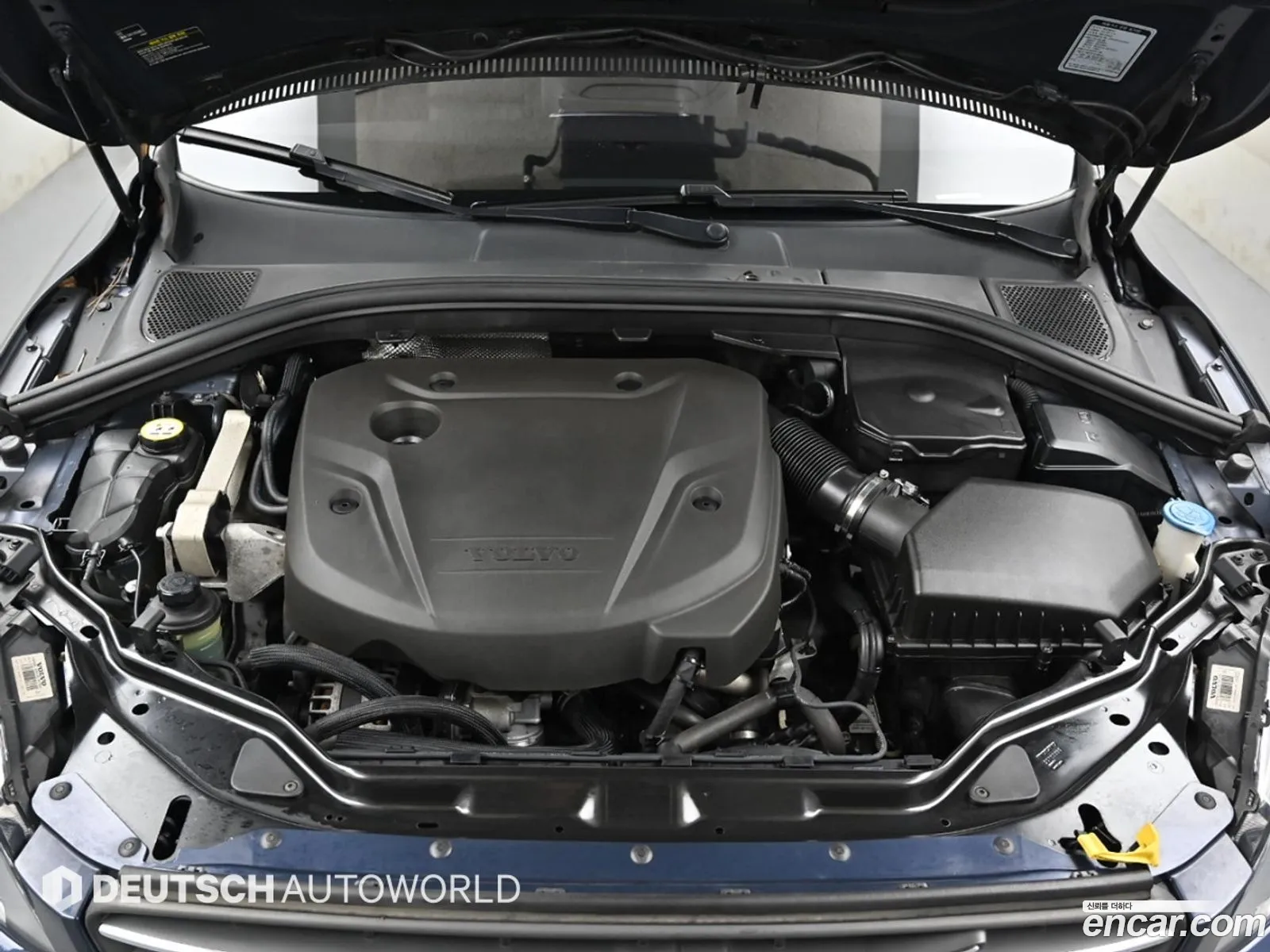 Volvo XC60 2015 — 4