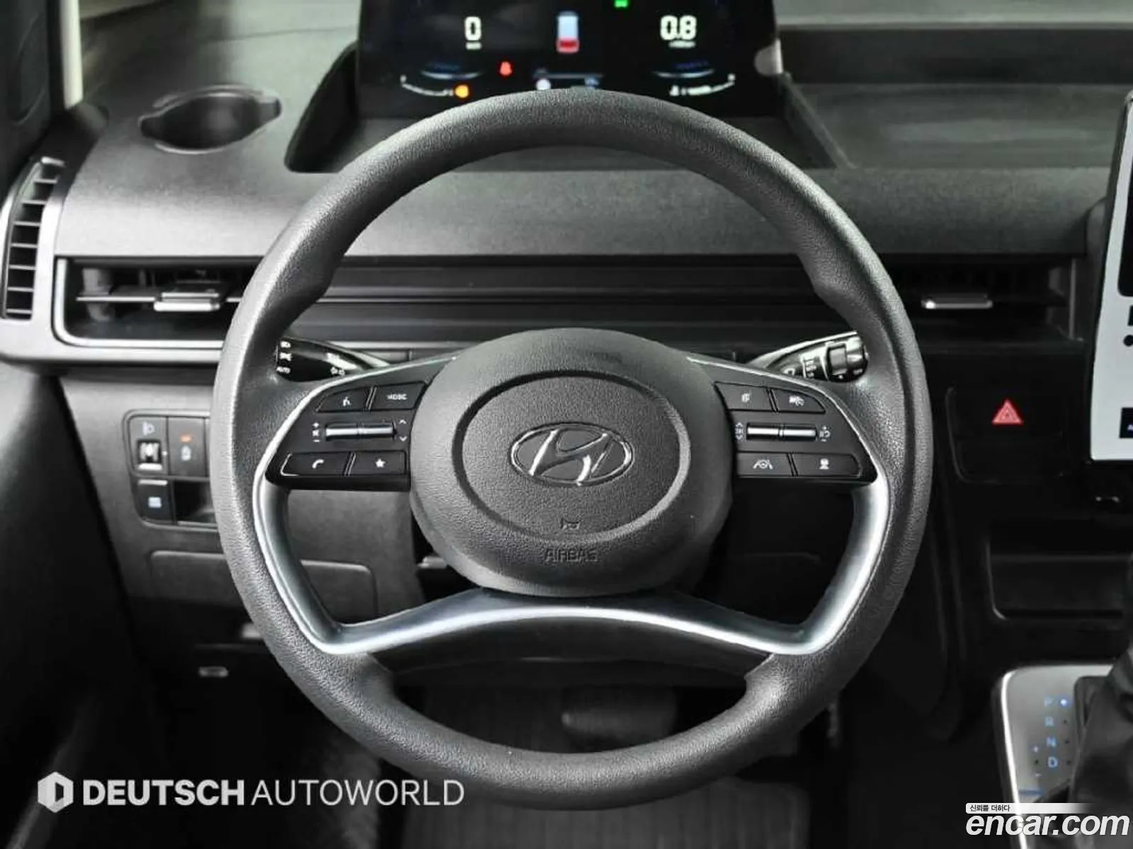 Hyundai Staria 2022 — 13