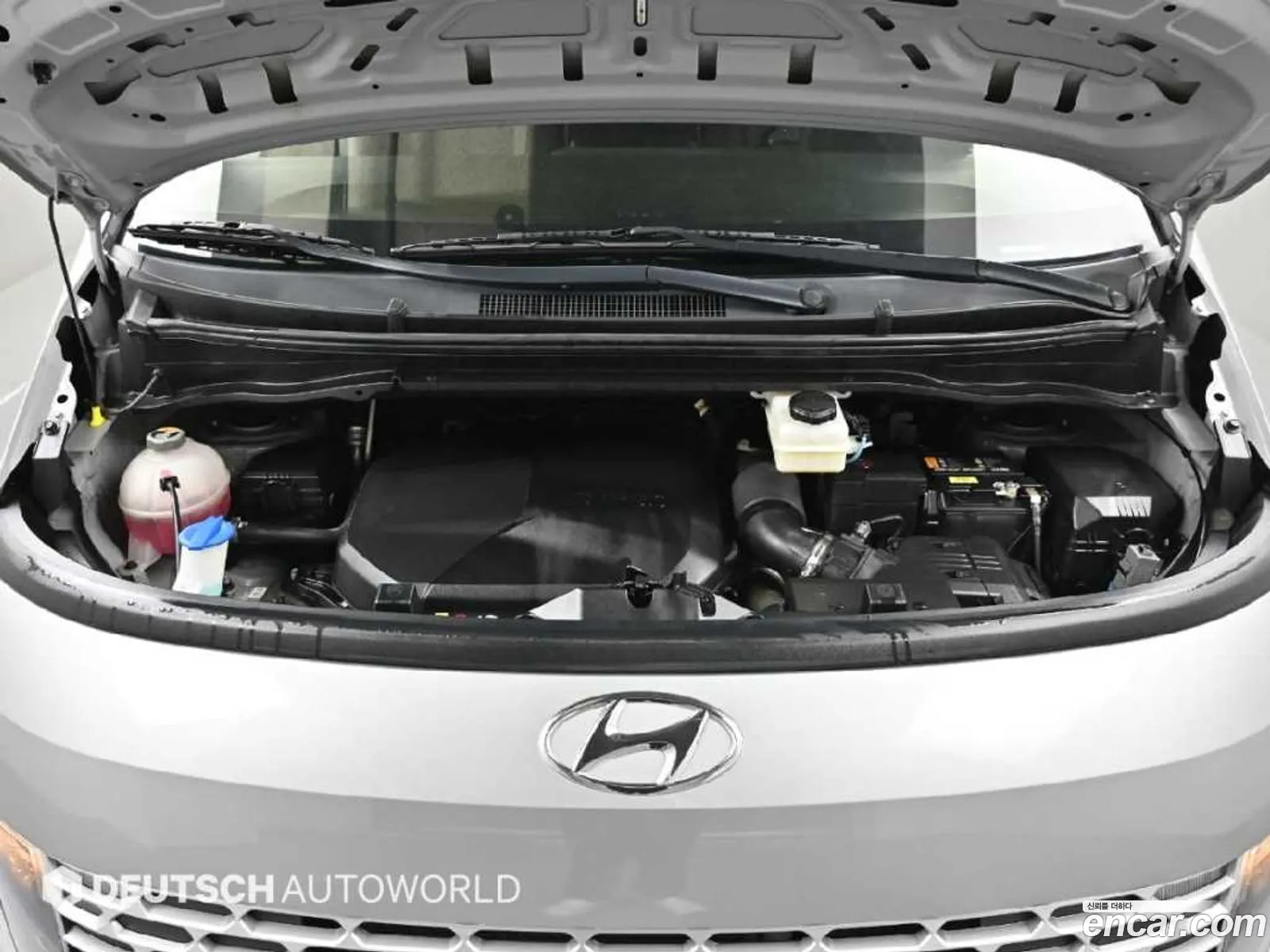Hyundai Staria 2022 — 11