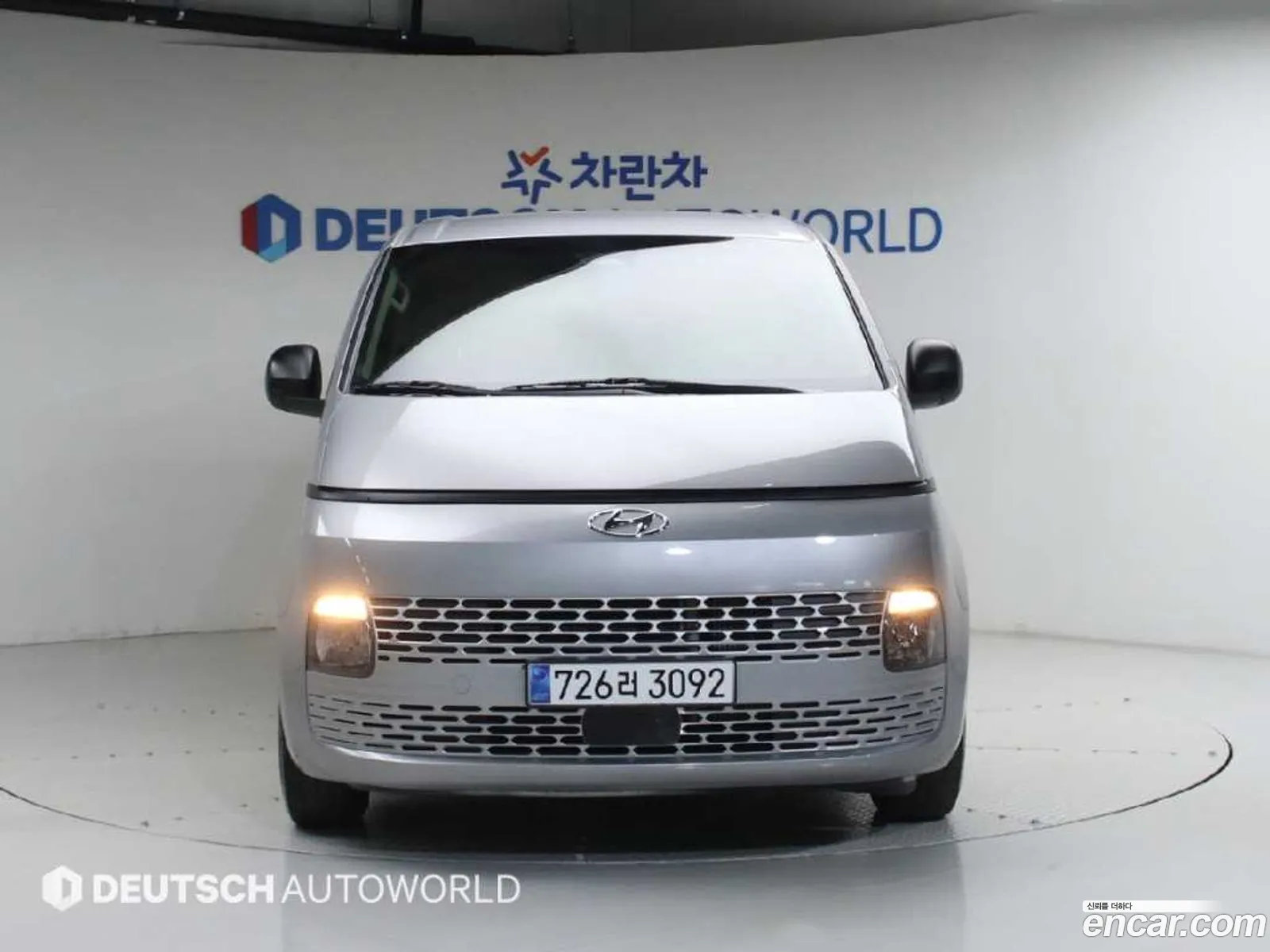 Hyundai Staria 2022 — 5