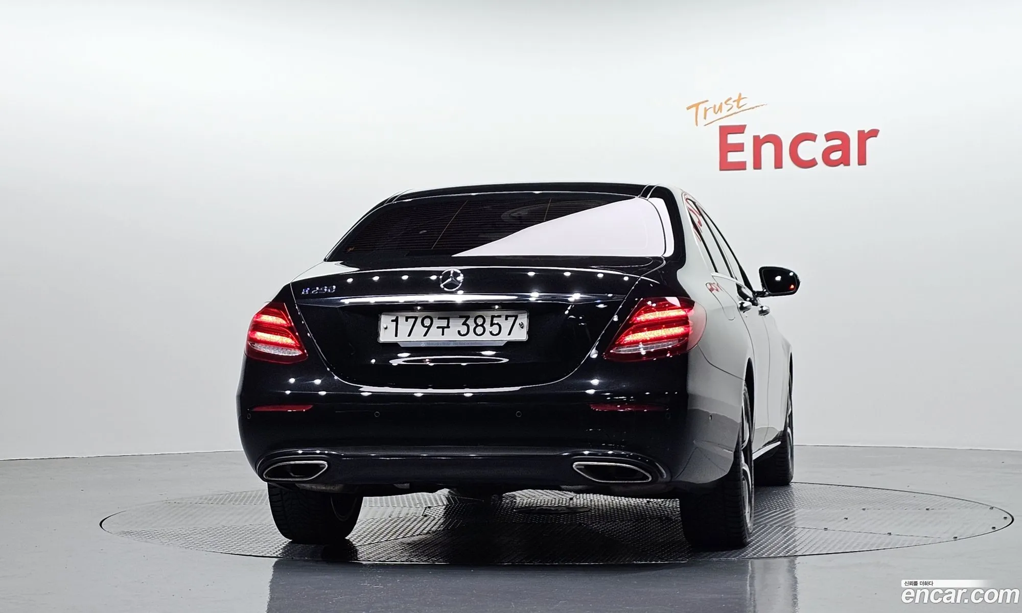 Mercedes-Benz E-Class W213 2019 WDDZF4FB9LA718771 — 22