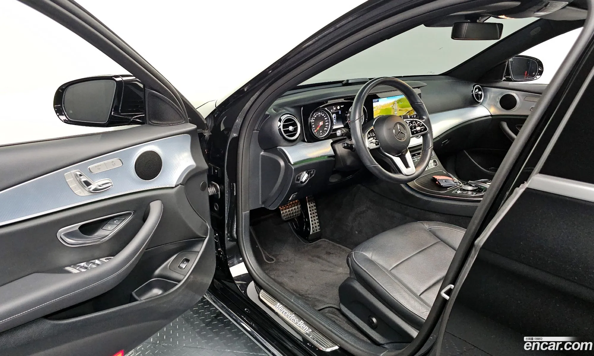 Mercedes-Benz E-Class W213 2019 WDDZF4FB9LA718771 — 15