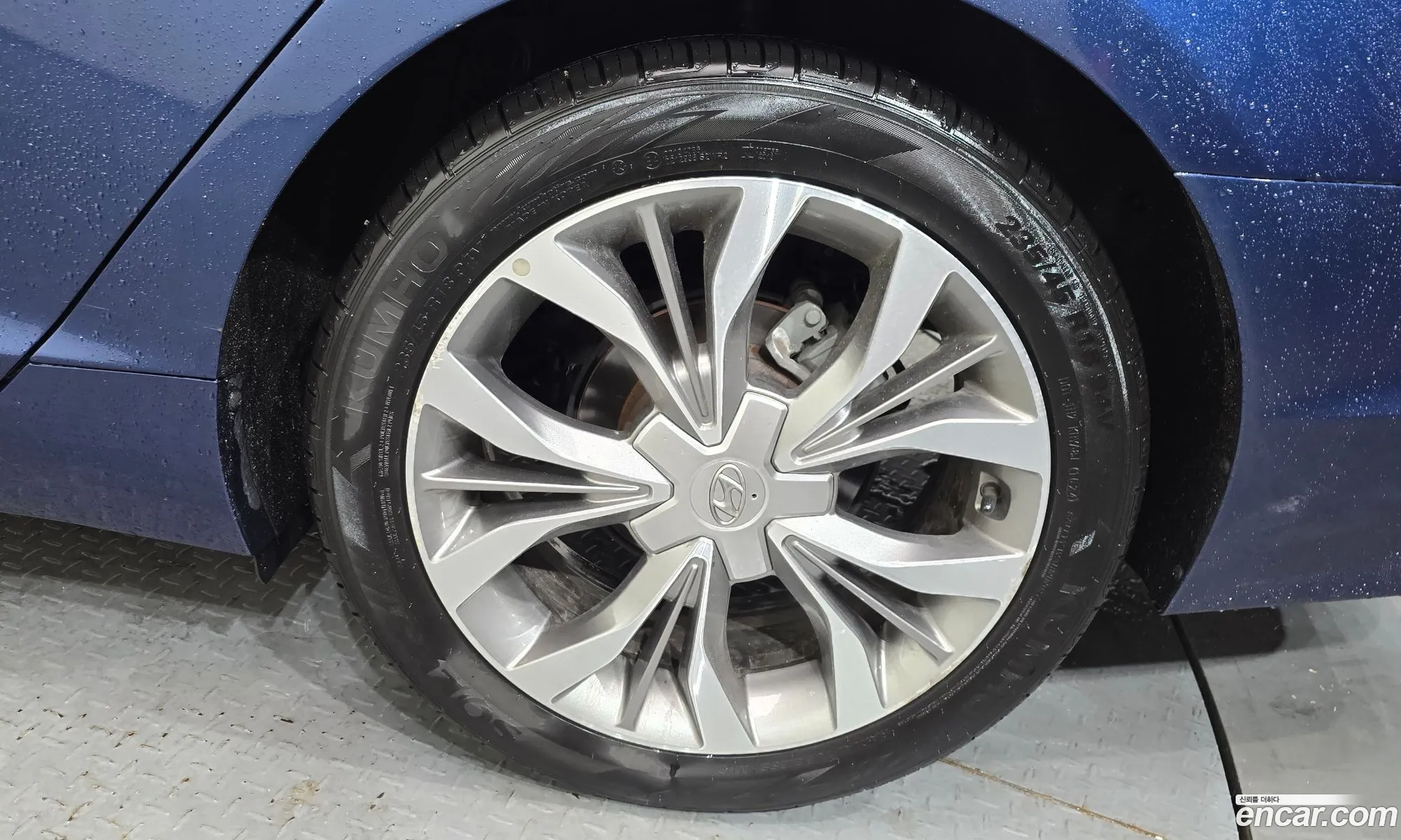 Hyundai LF Sonata 2014 — 9