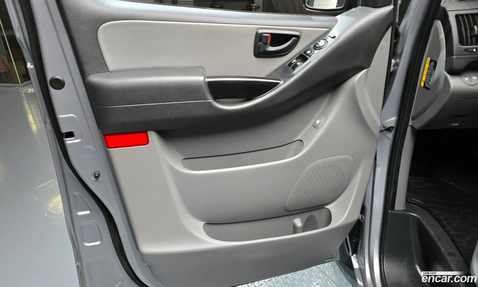 Hyundai Grand Starex 2021 — 15