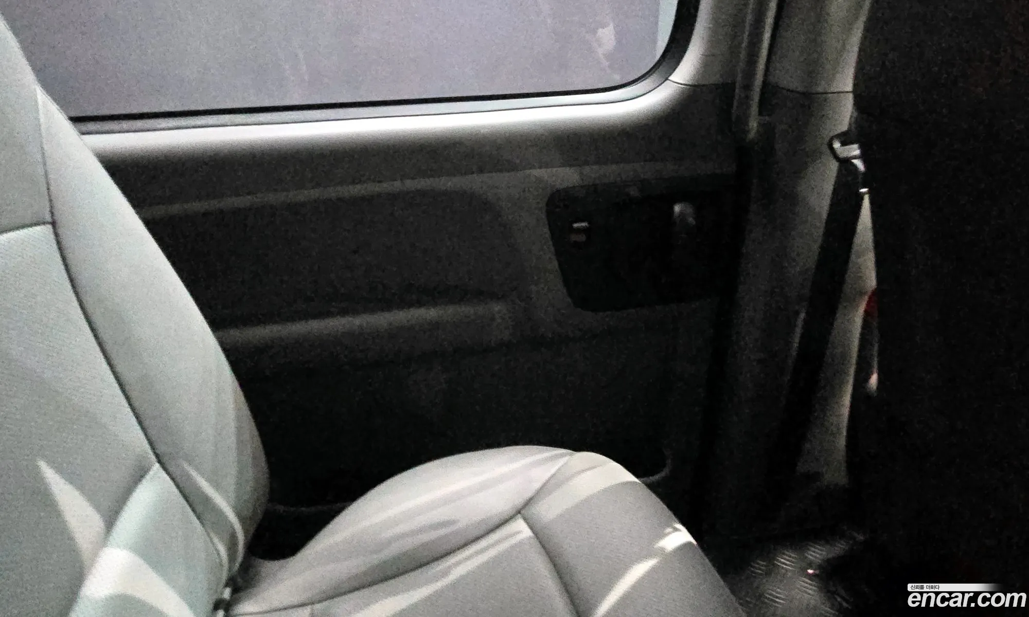Hyundai Grand Starex 2021 — 24