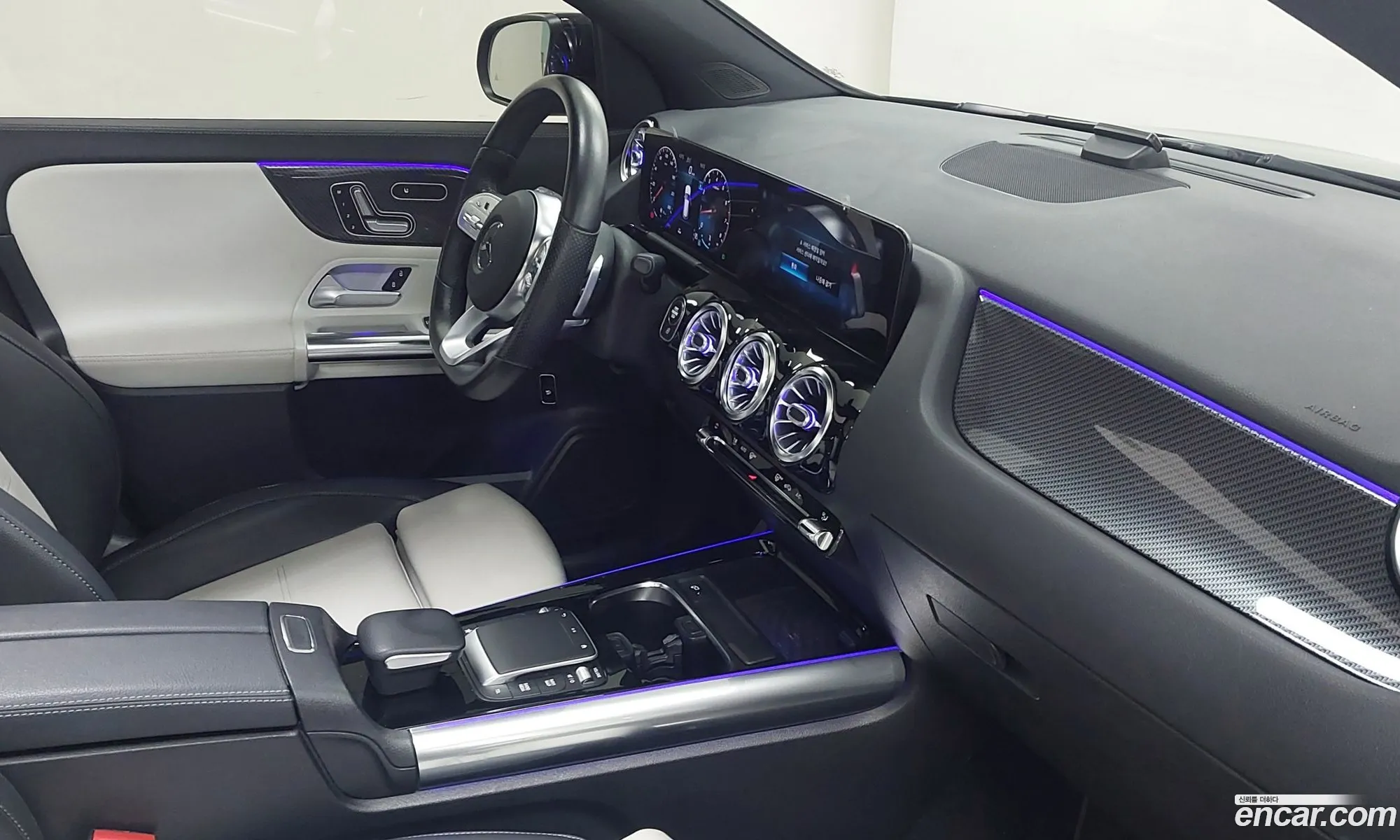 Mercedes-Benz GLA-Class H247 2020 — 20
