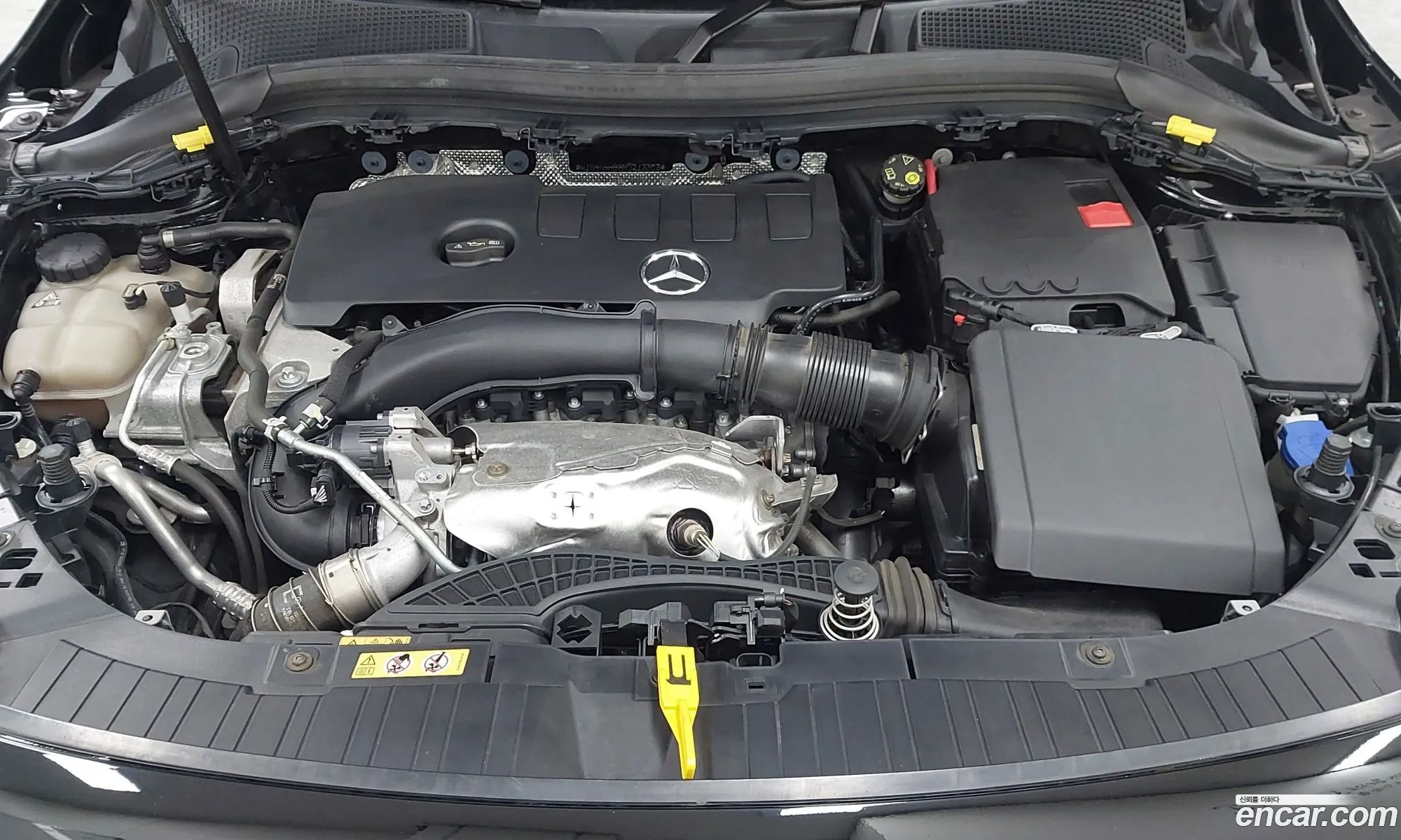 Mercedes-Benz GLA-Class H247 2020 — 2