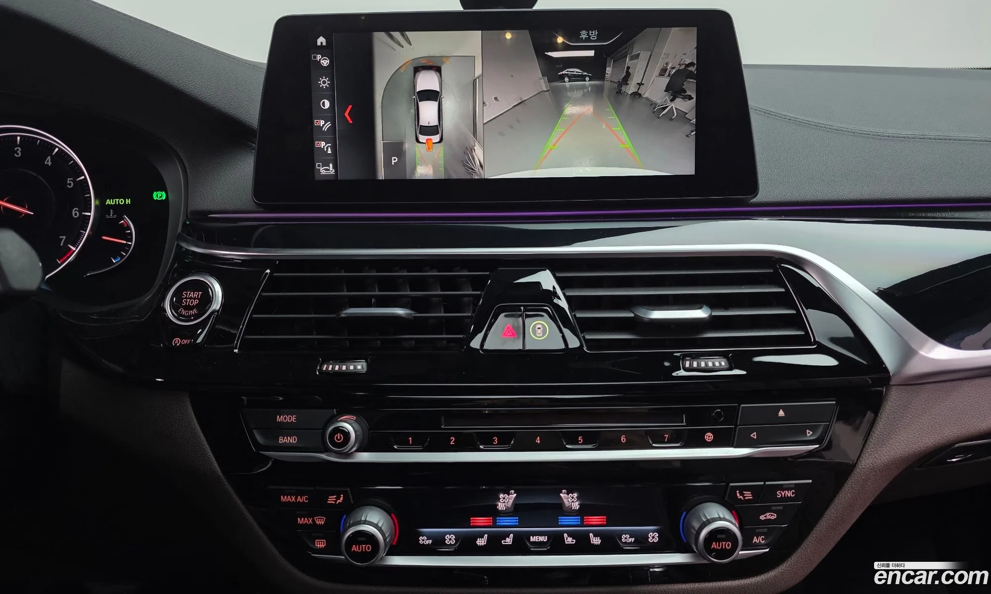 BMW 5 Series 2018 WBAJD9102JWC82863 — 14