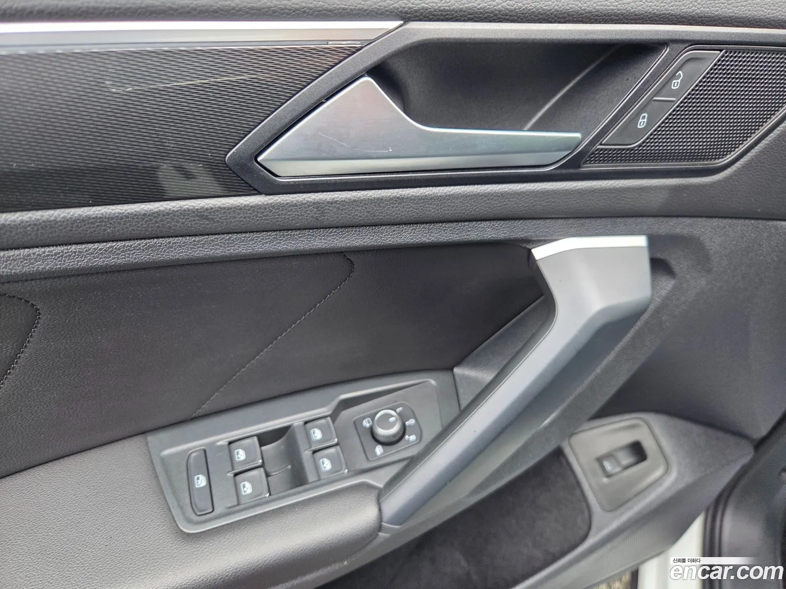 Volkswagen Tiguan 2020 — 14