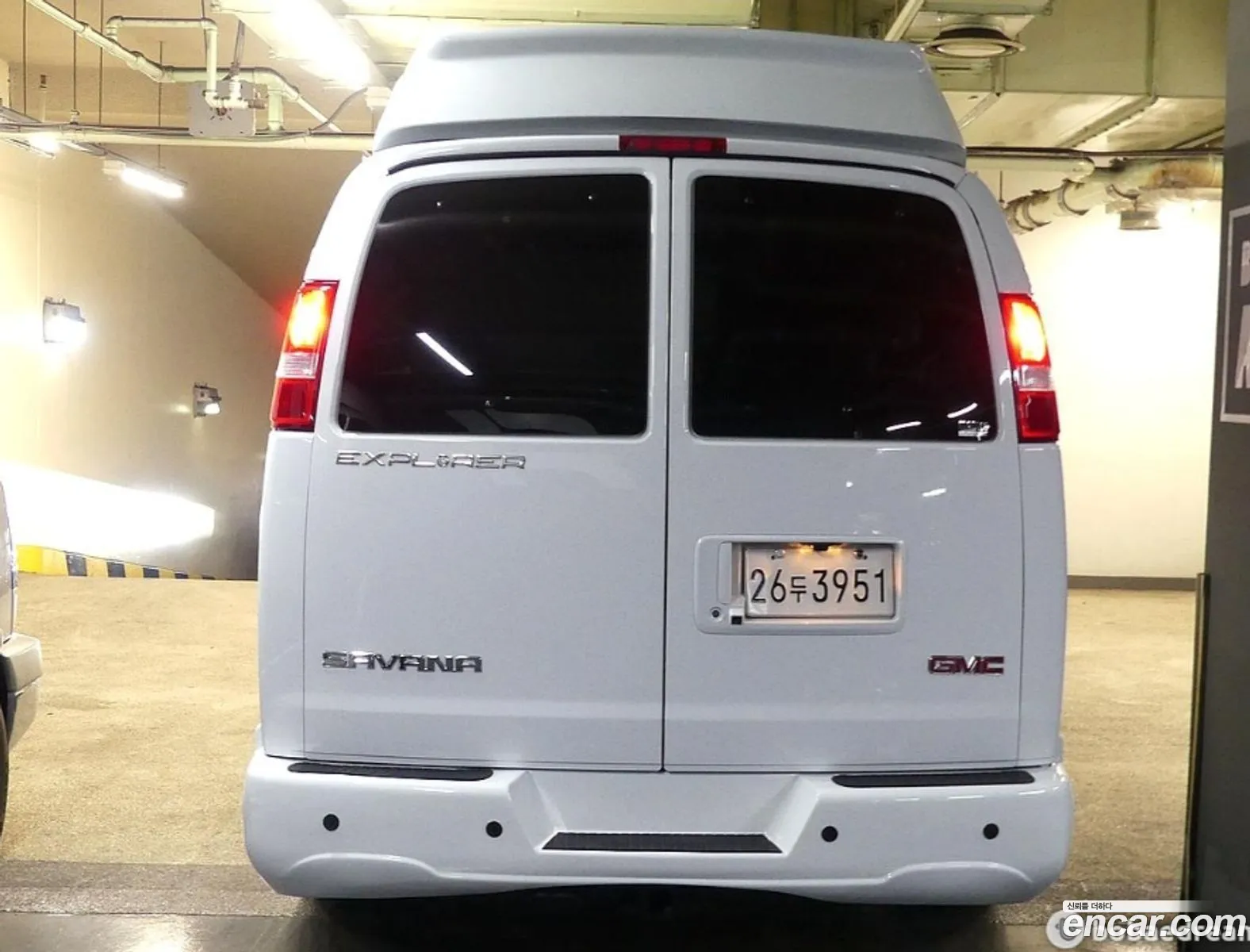 GMC Savana 2022 — 7