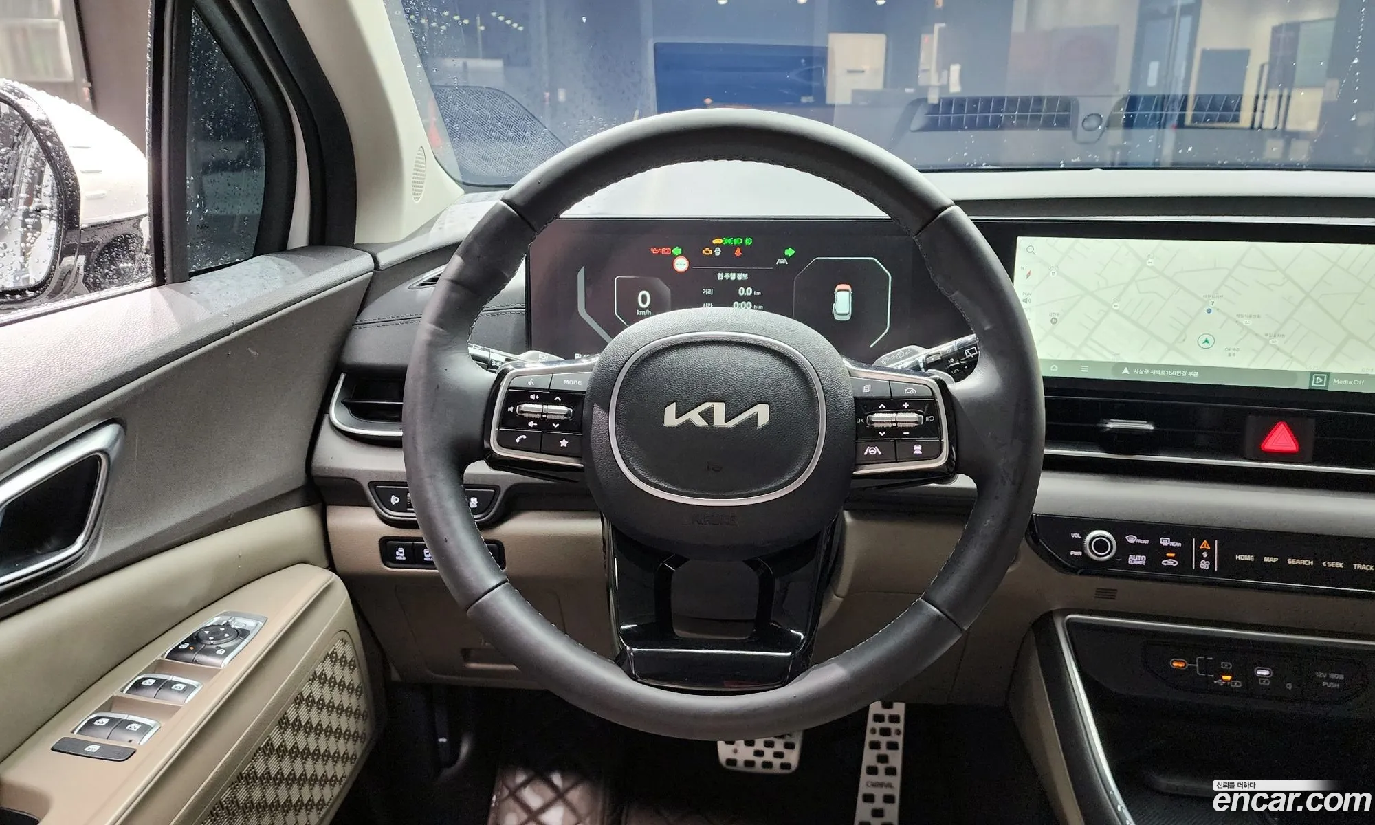Kia Carnival 2024 — 36
