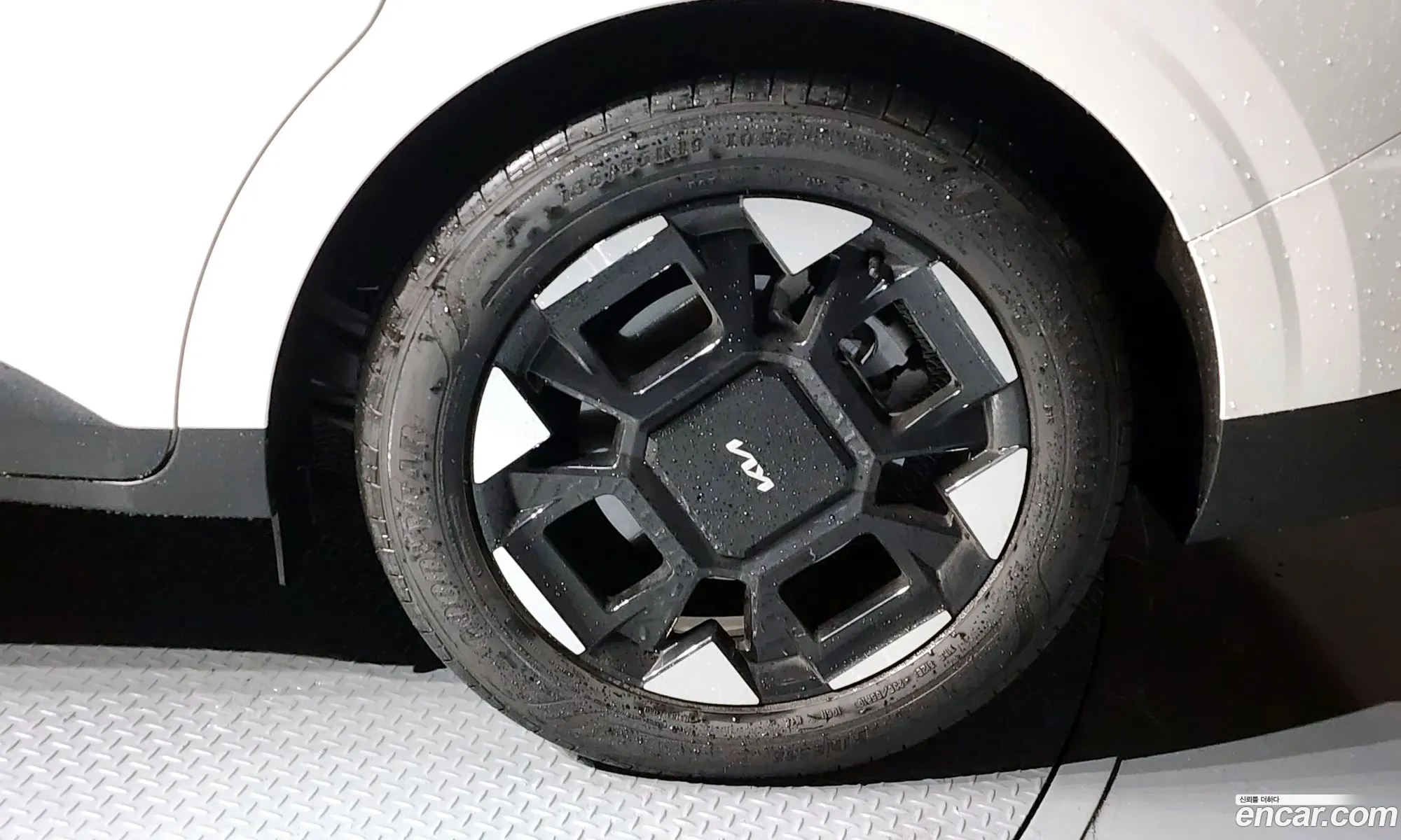 Kia Carnival 2024 — 2