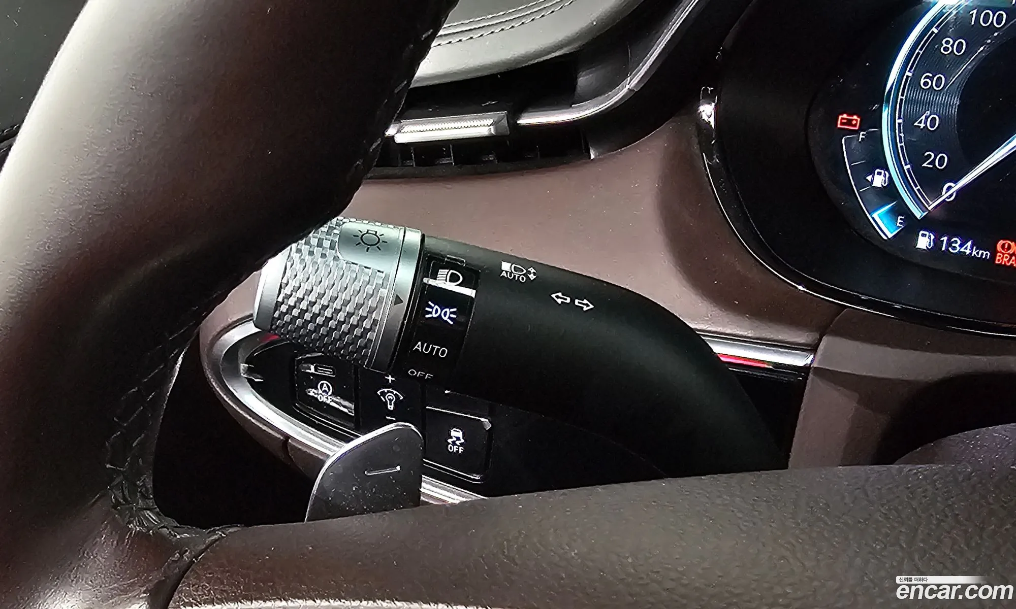 Genesis GV70 2021 — 18