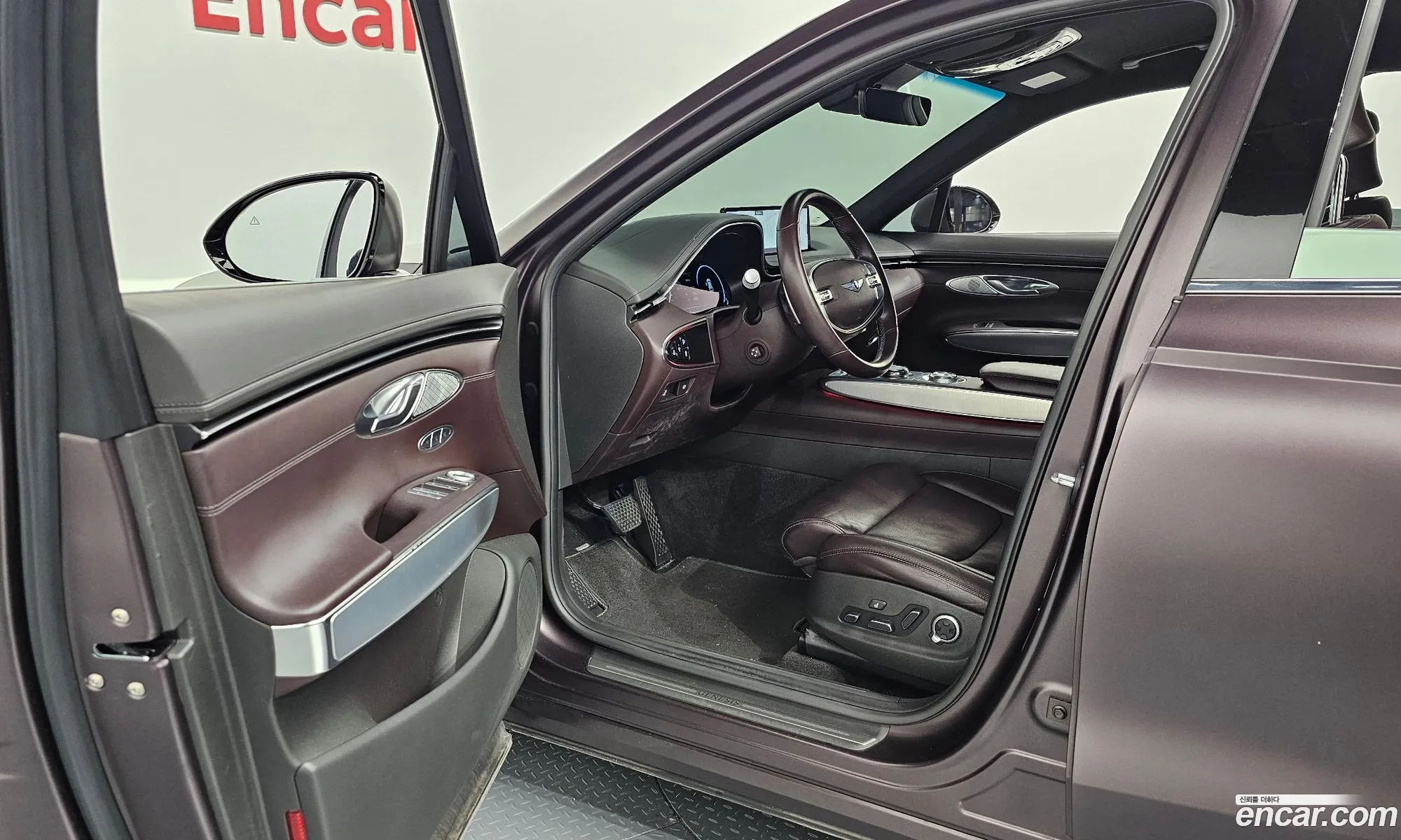 Genesis GV70 2021 — 29