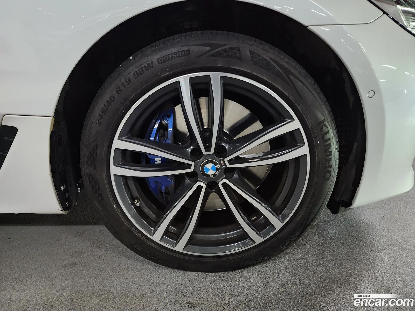 BMW 6 Series GT 2022 — 19